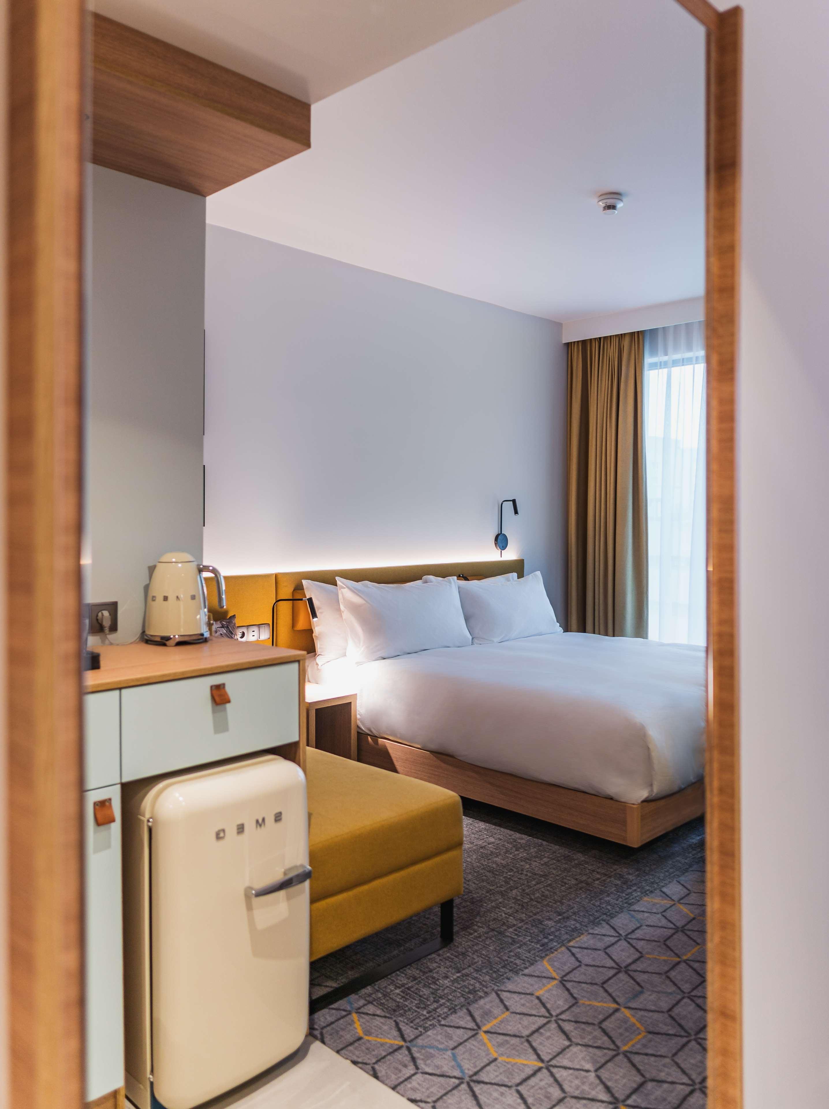 Family Room Connecting Room