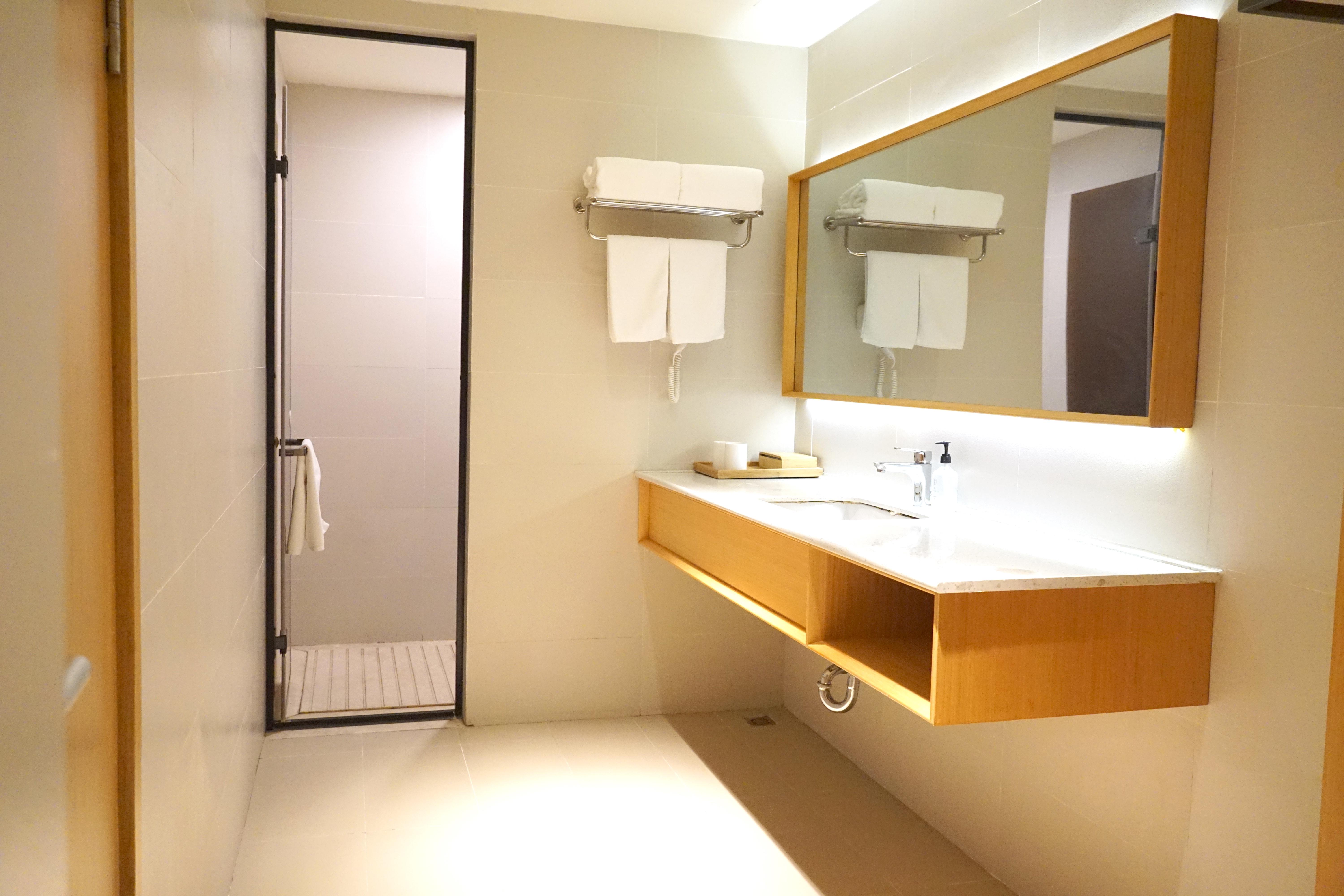 Double Inner-superior