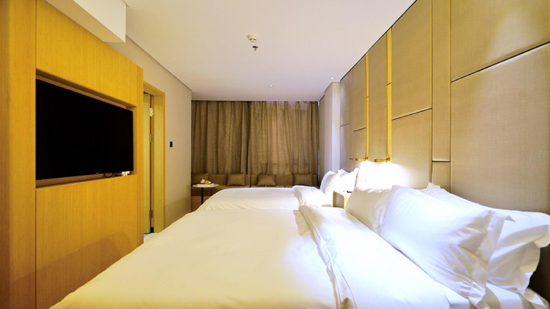 Family Room Superior