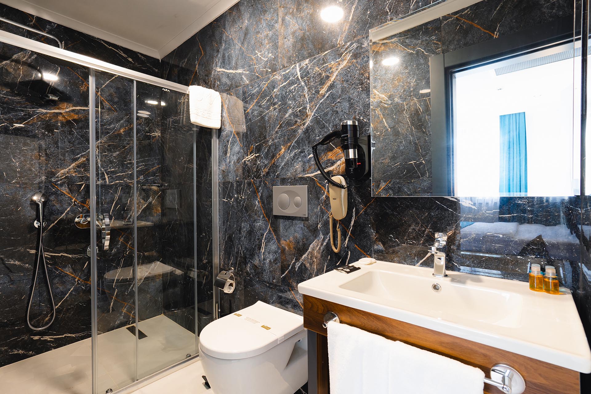 Family Room Business