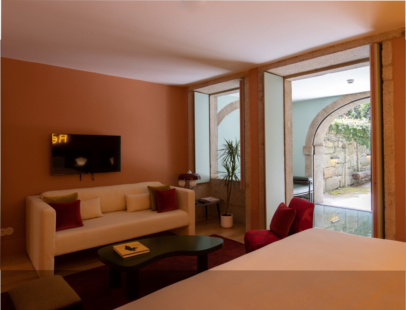 Suite Superior with Balcony