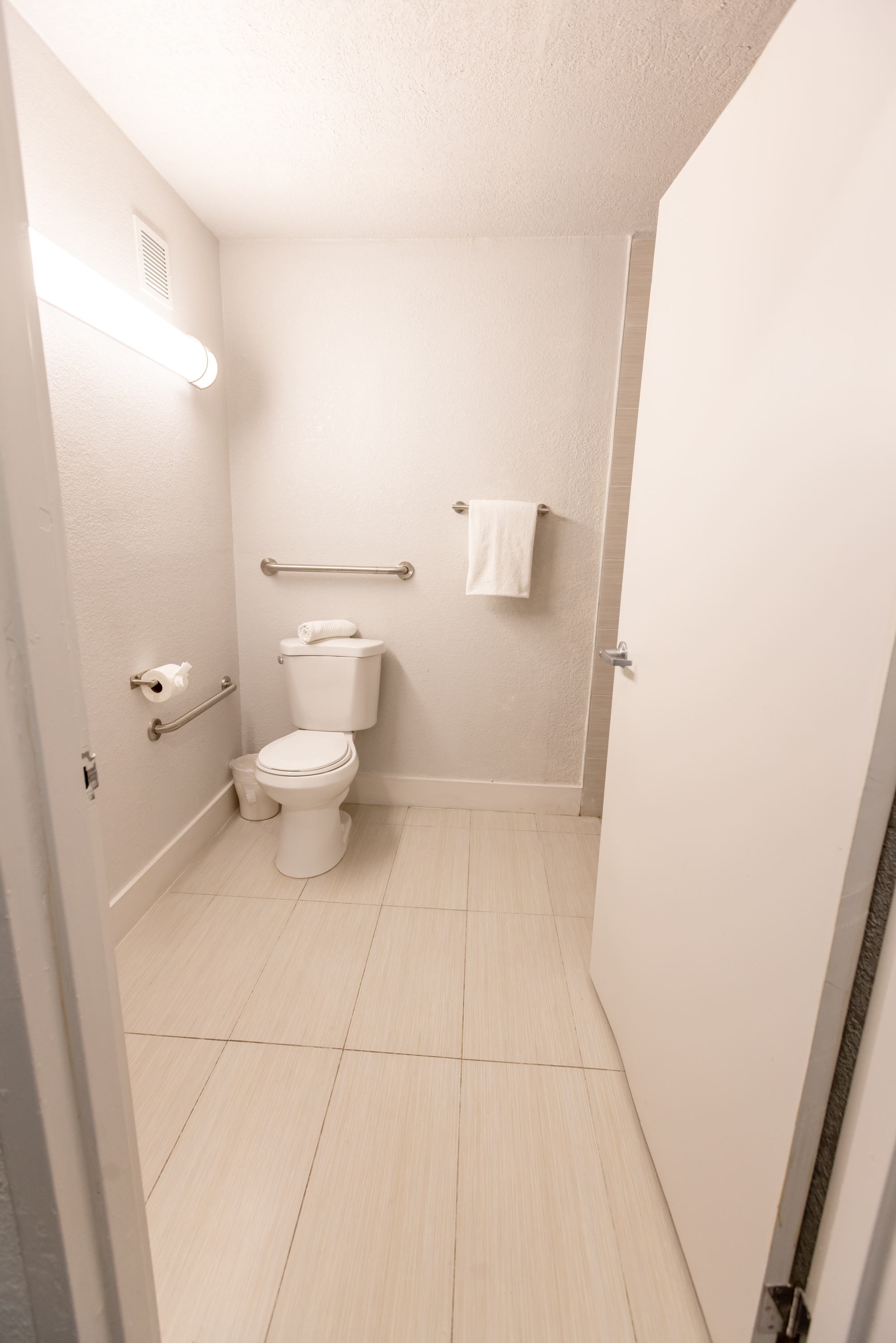 Double Deluxe One Bed