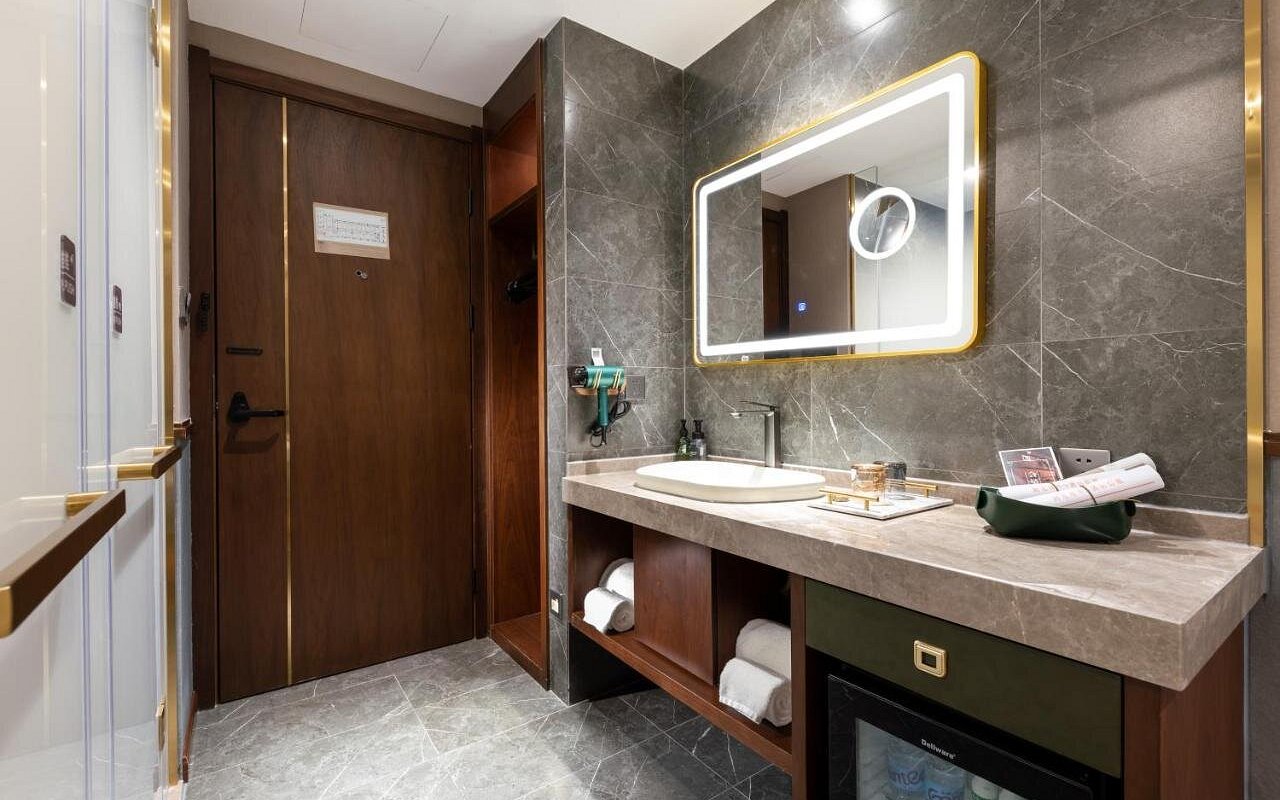 Double Business Superior