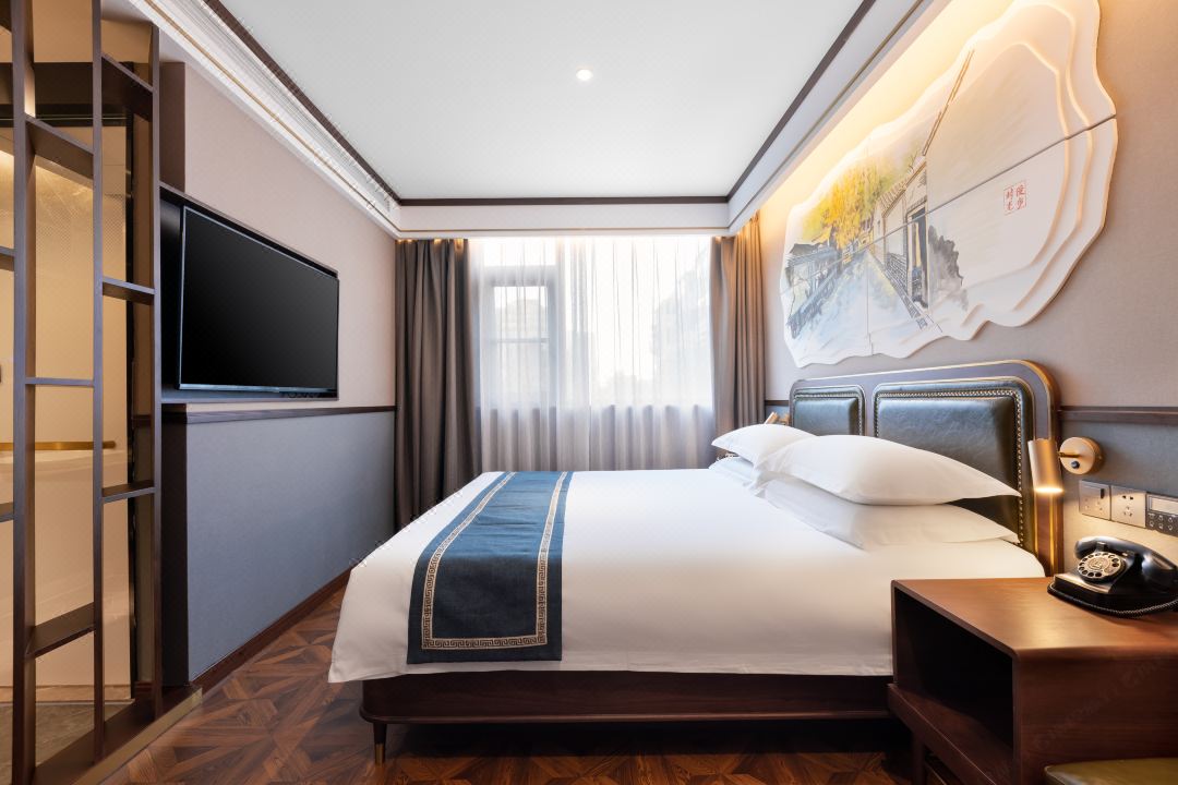 Double Business Superior