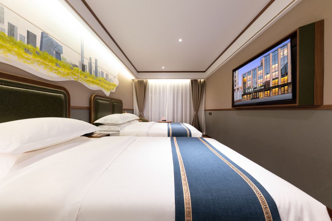 Family Room Superior