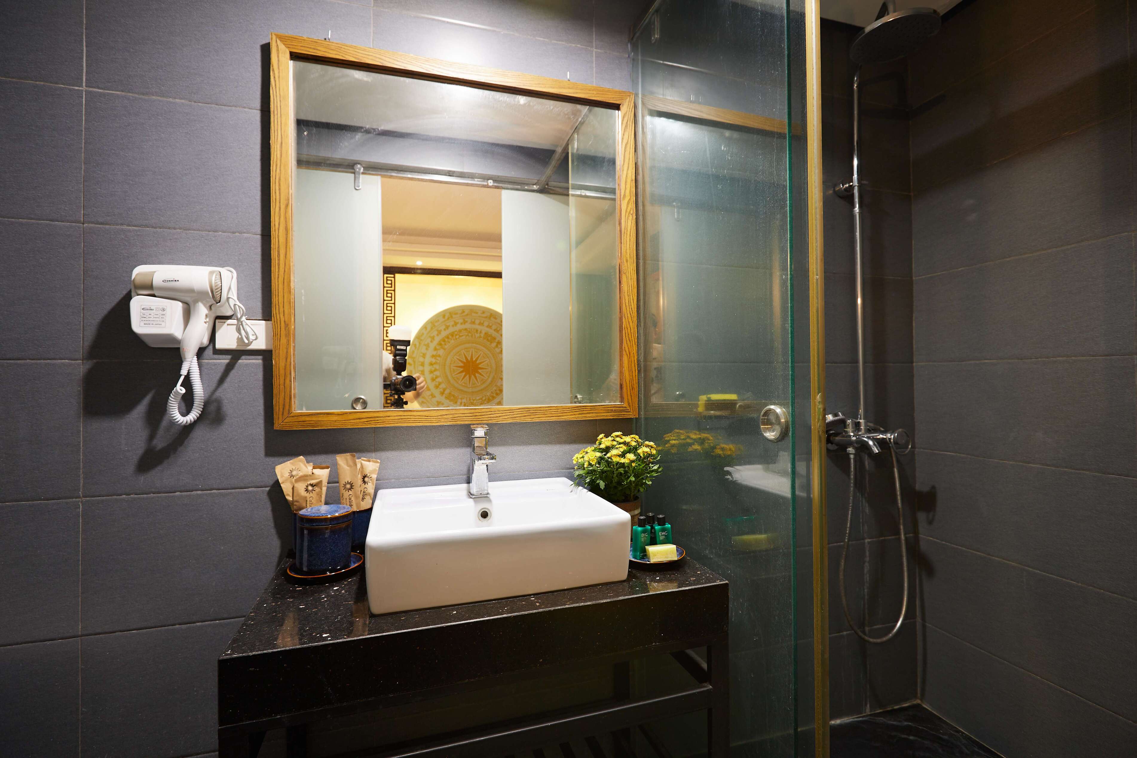 Double or Twin Deluxe One Bed