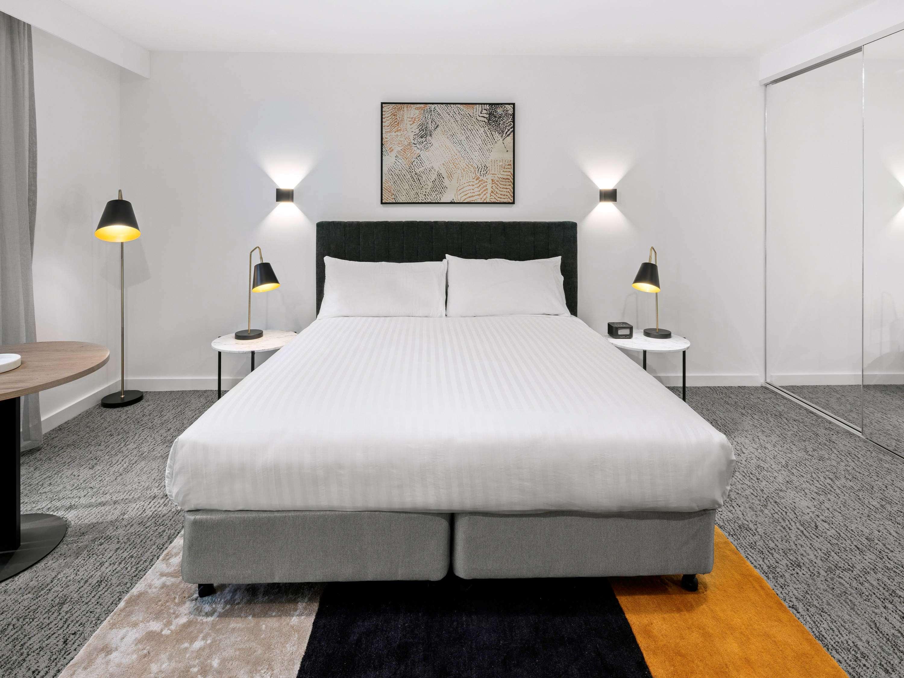 Studio King Size Bed