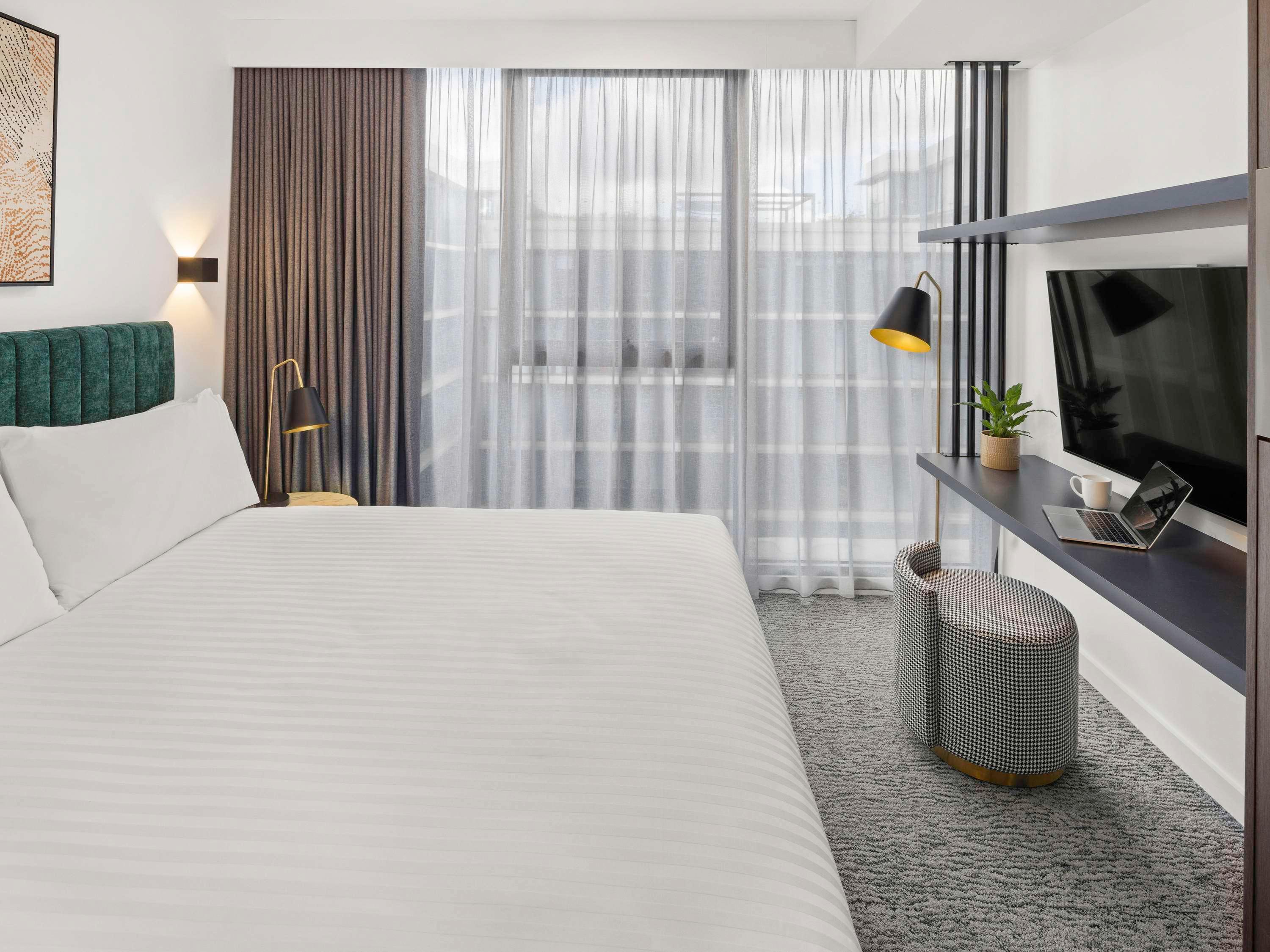 Double Superior King Bed