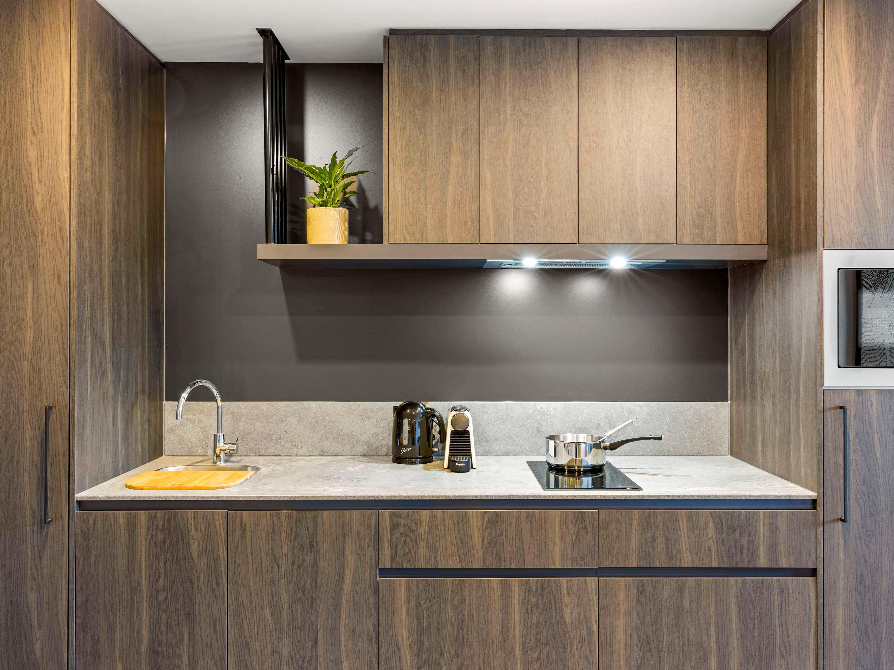 Double Superior King Bed