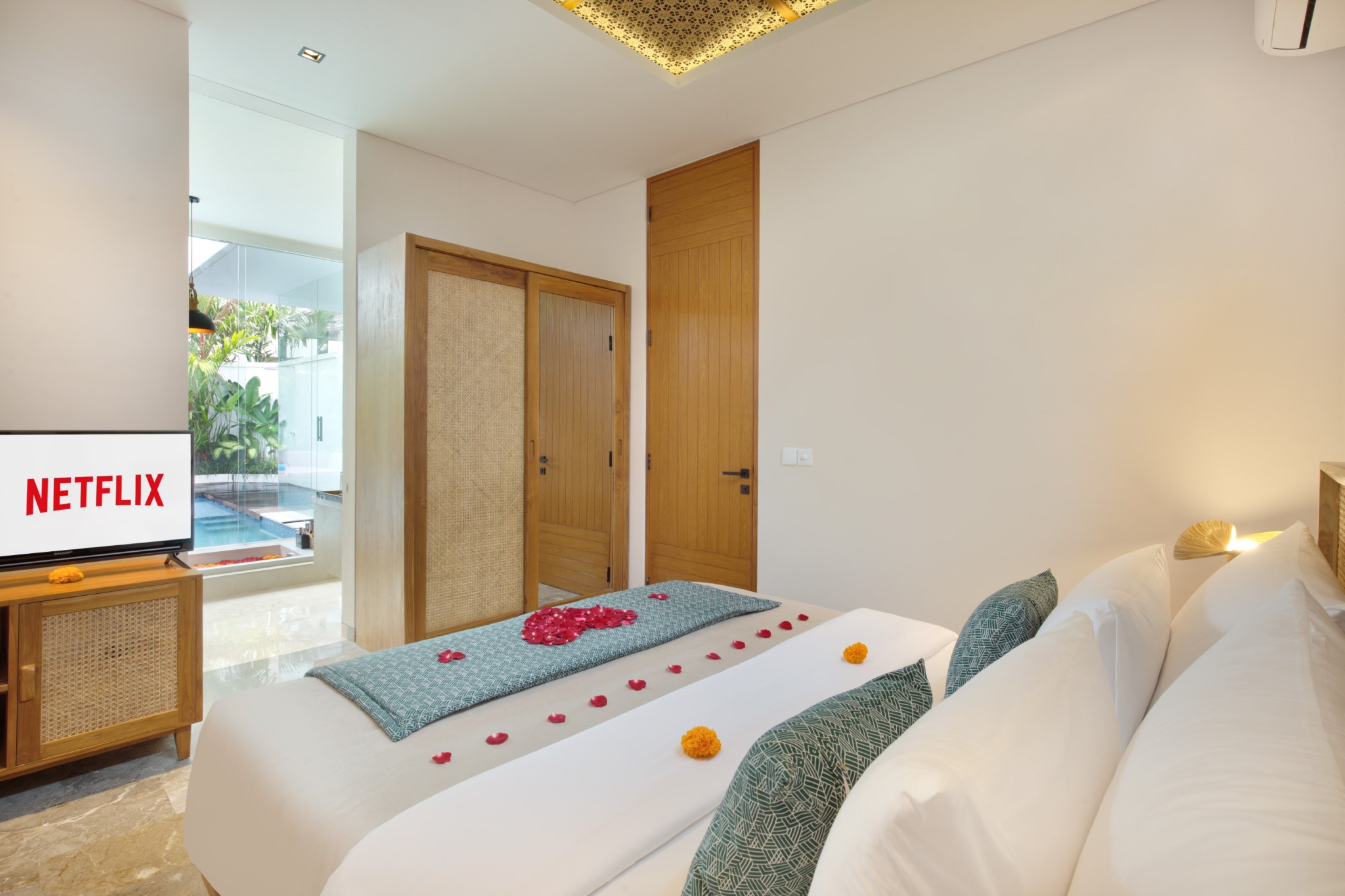 Villa Three Bedrooms with Private Pool