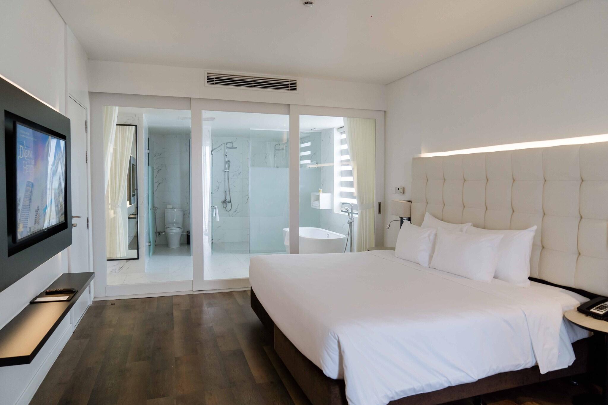 Twin Deluxe Bay View