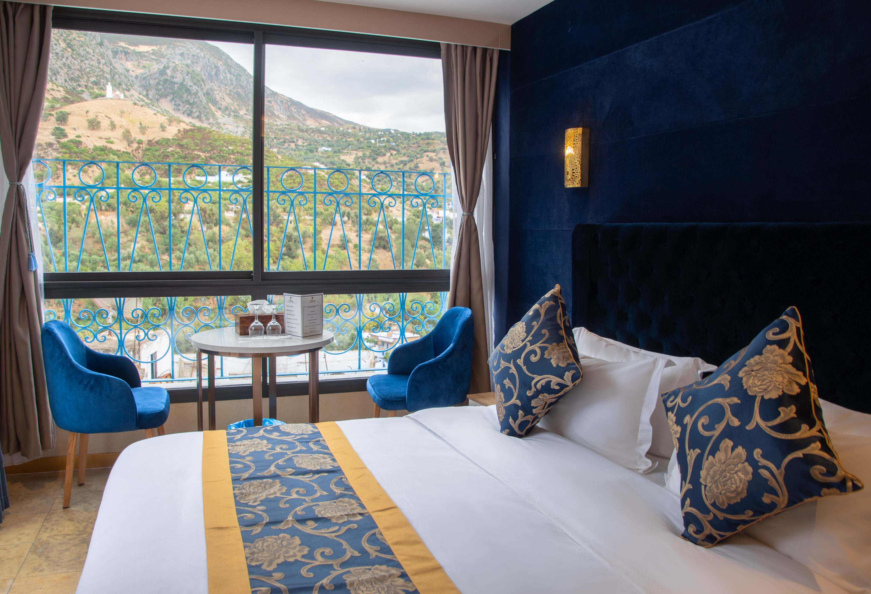 Double Deluxe King Bed