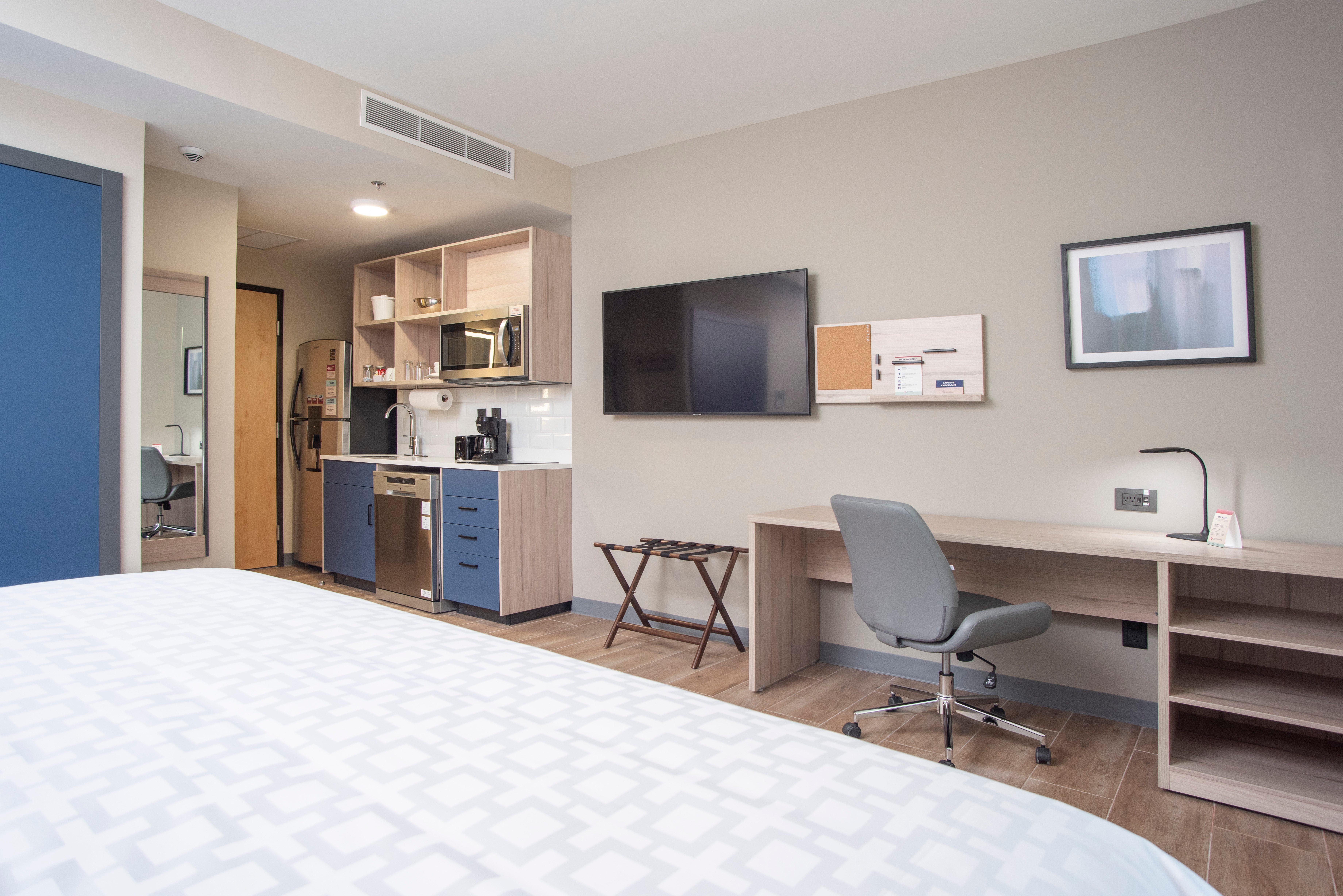 Studio King Size Bed