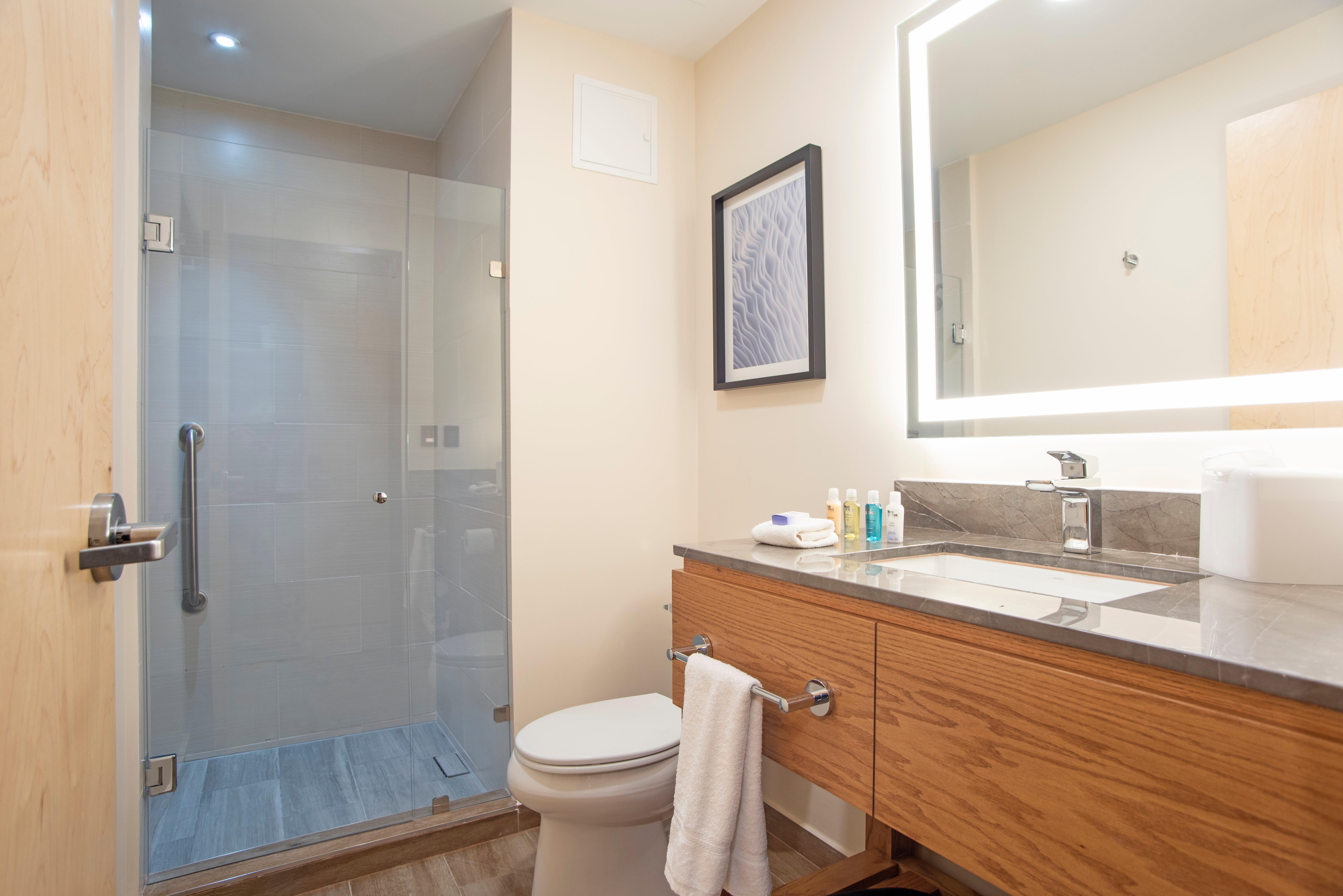 Studio King Size Bed