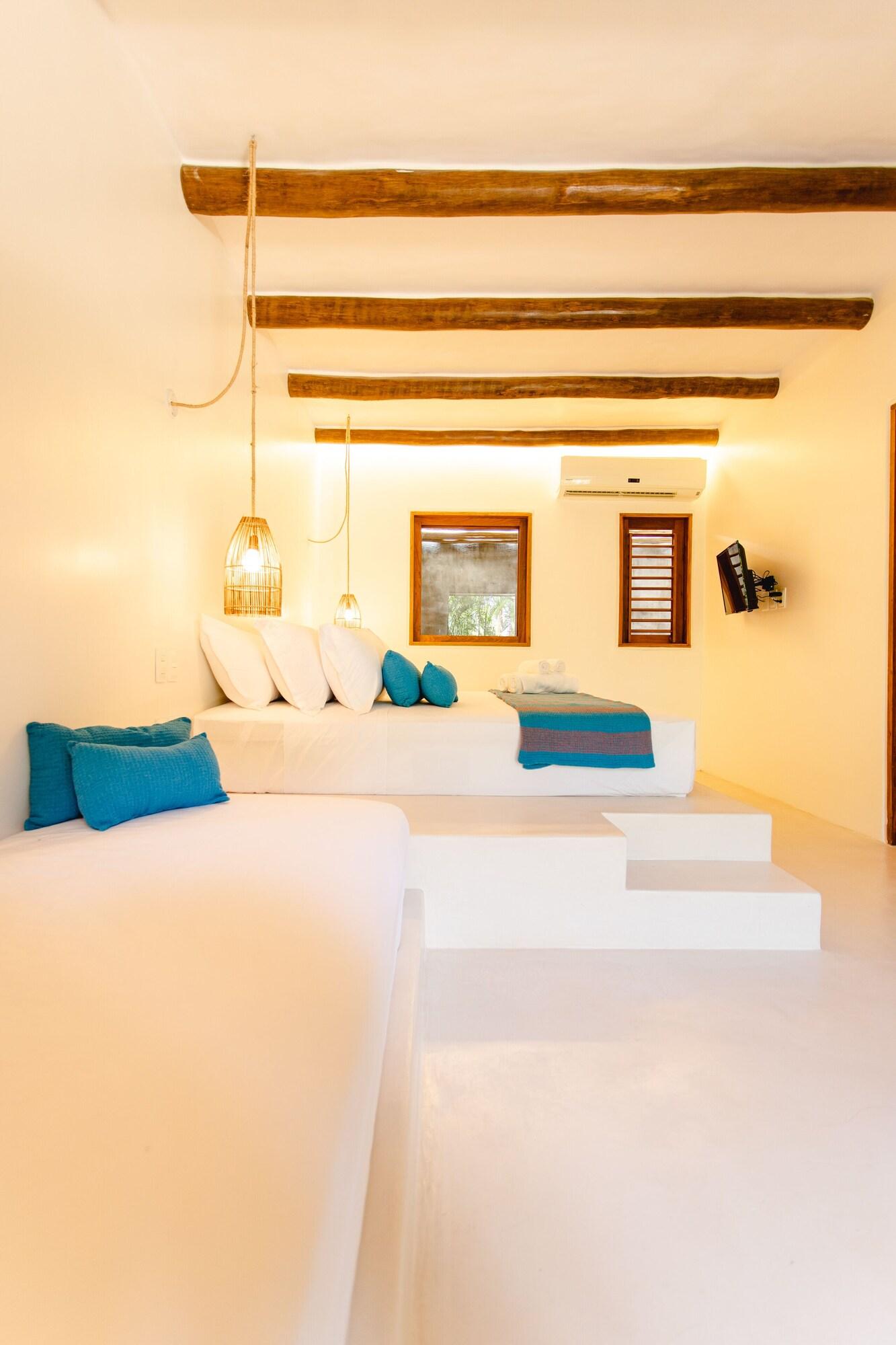 Double Garden View King Bed