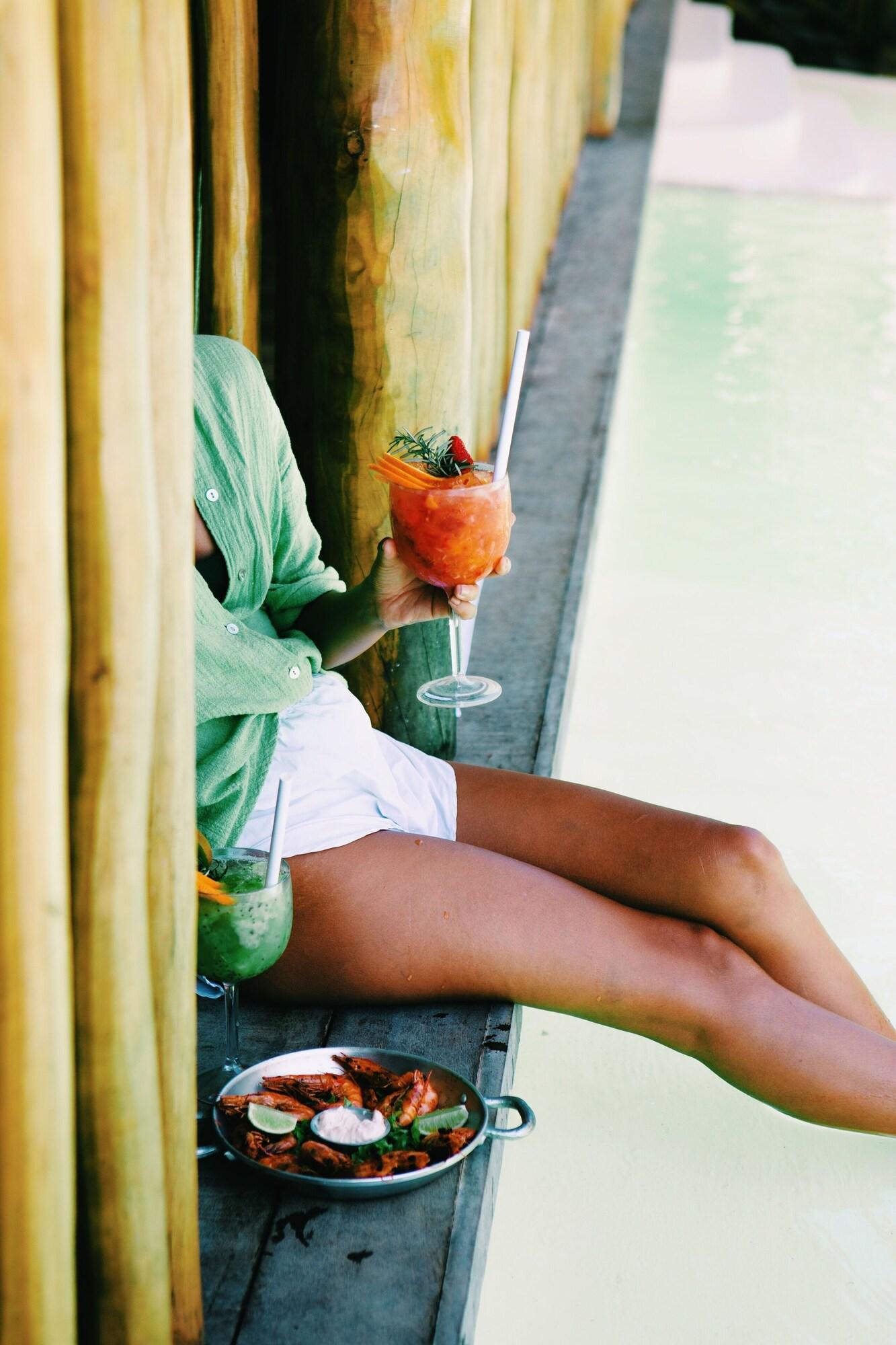 Double Deluxe Pool View