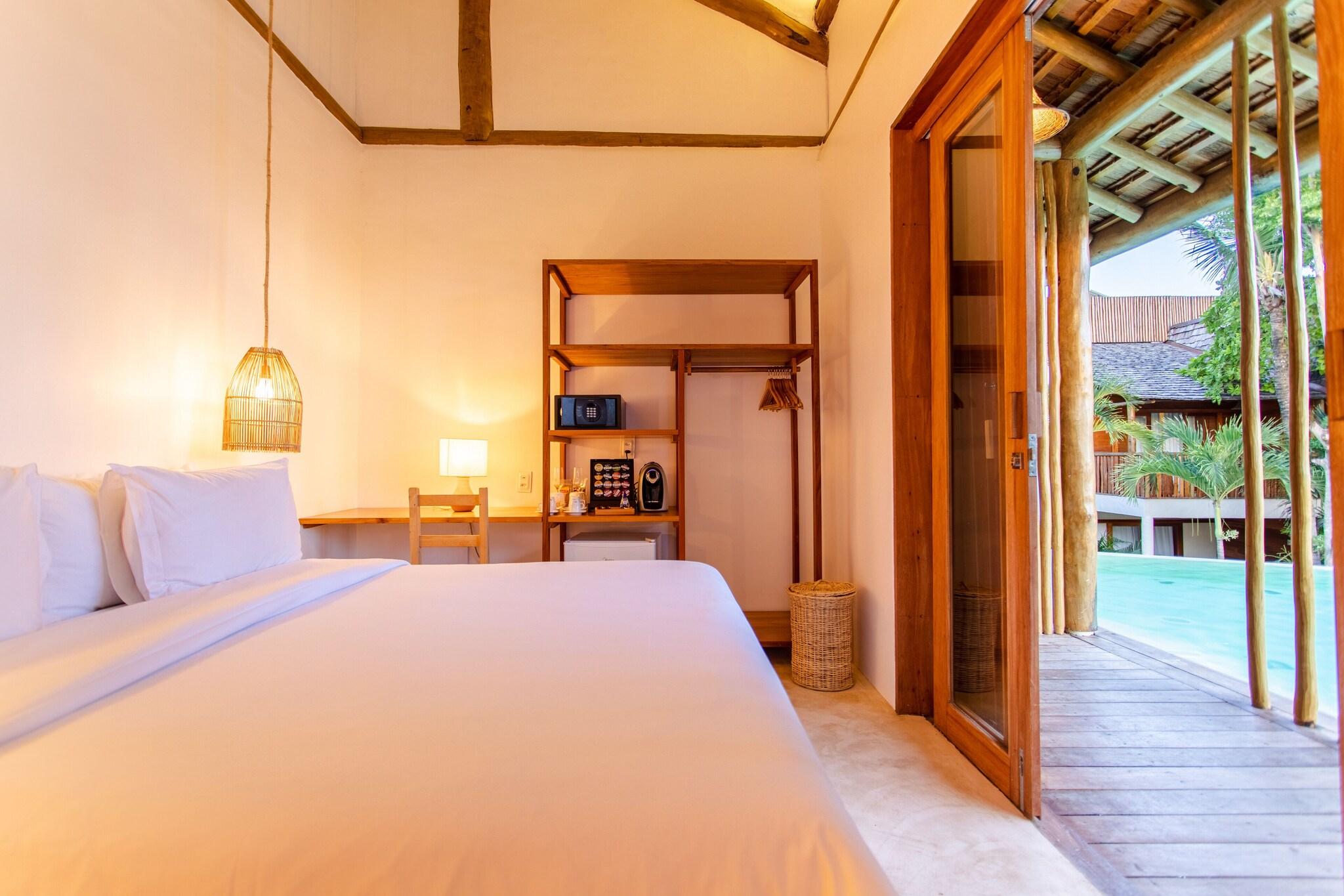 Double Deluxe Pool View