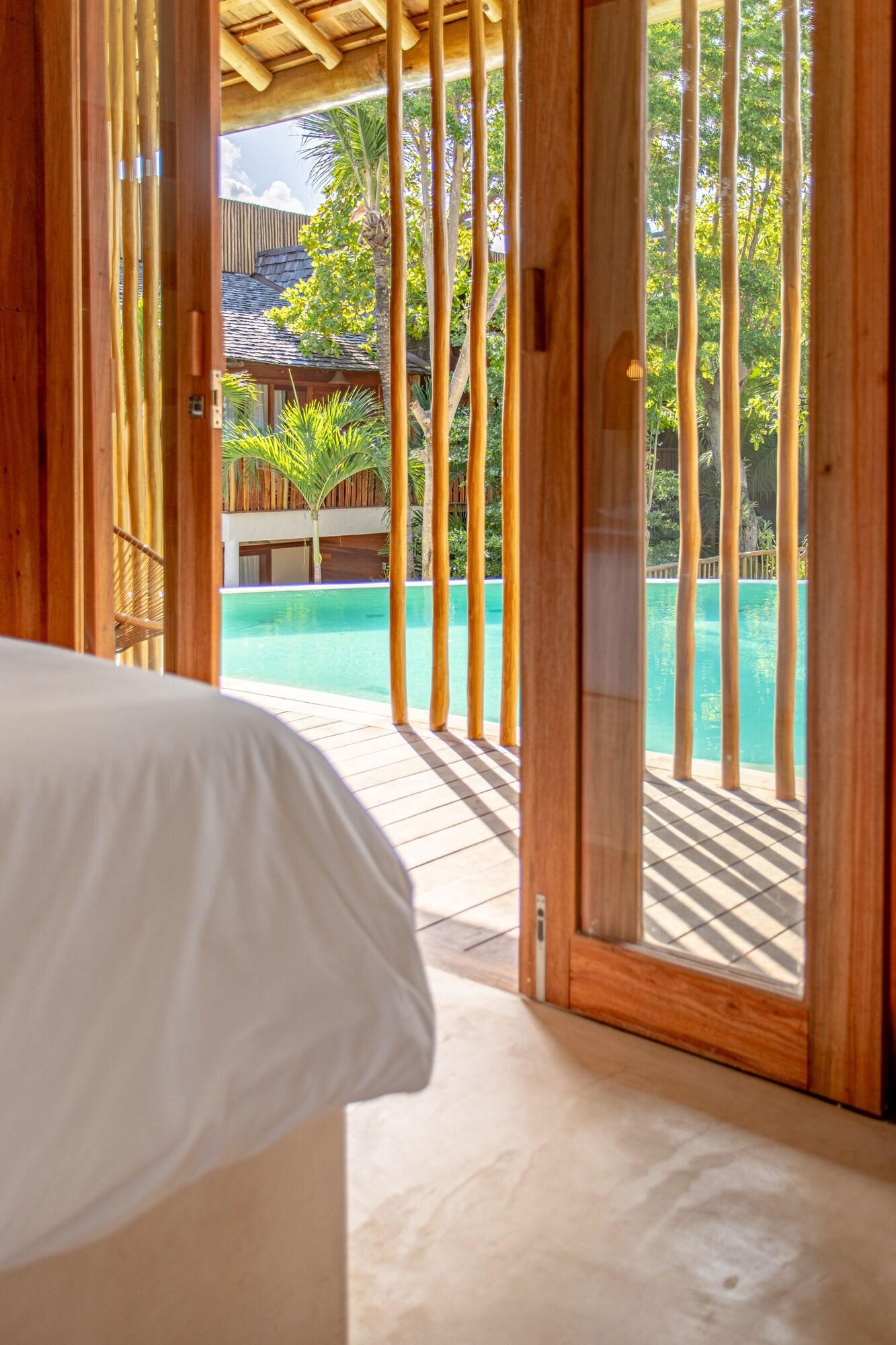 Double Deluxe Pool View