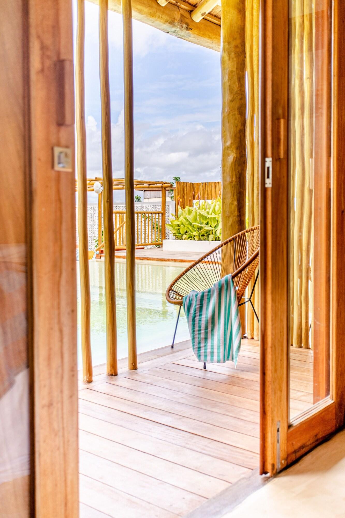 Double Deluxe Pool View