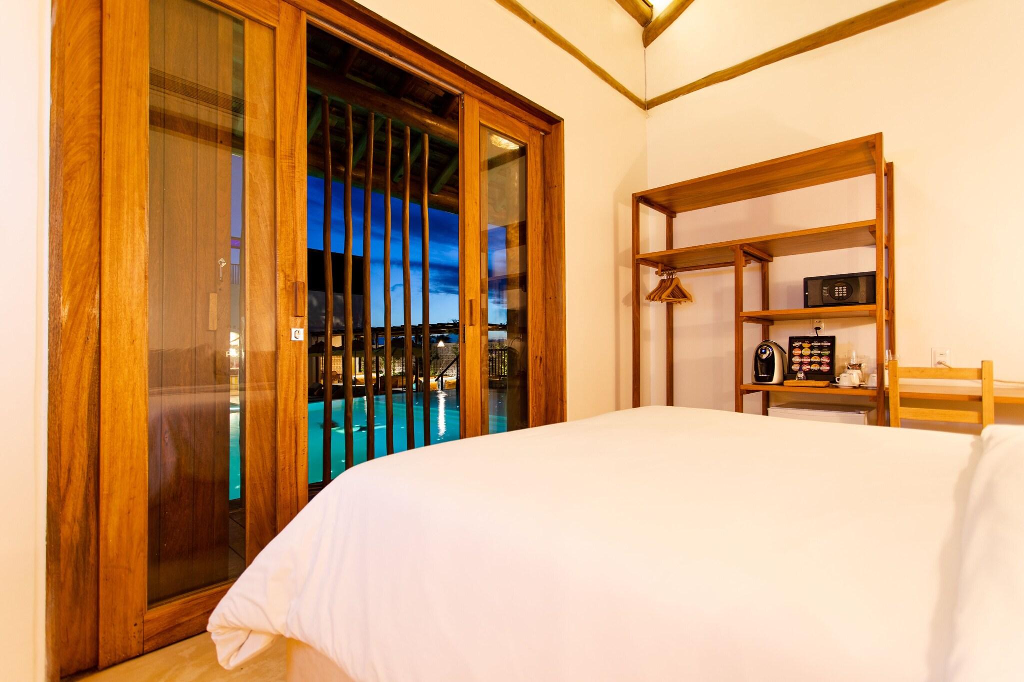 Double Deluxe Pool View