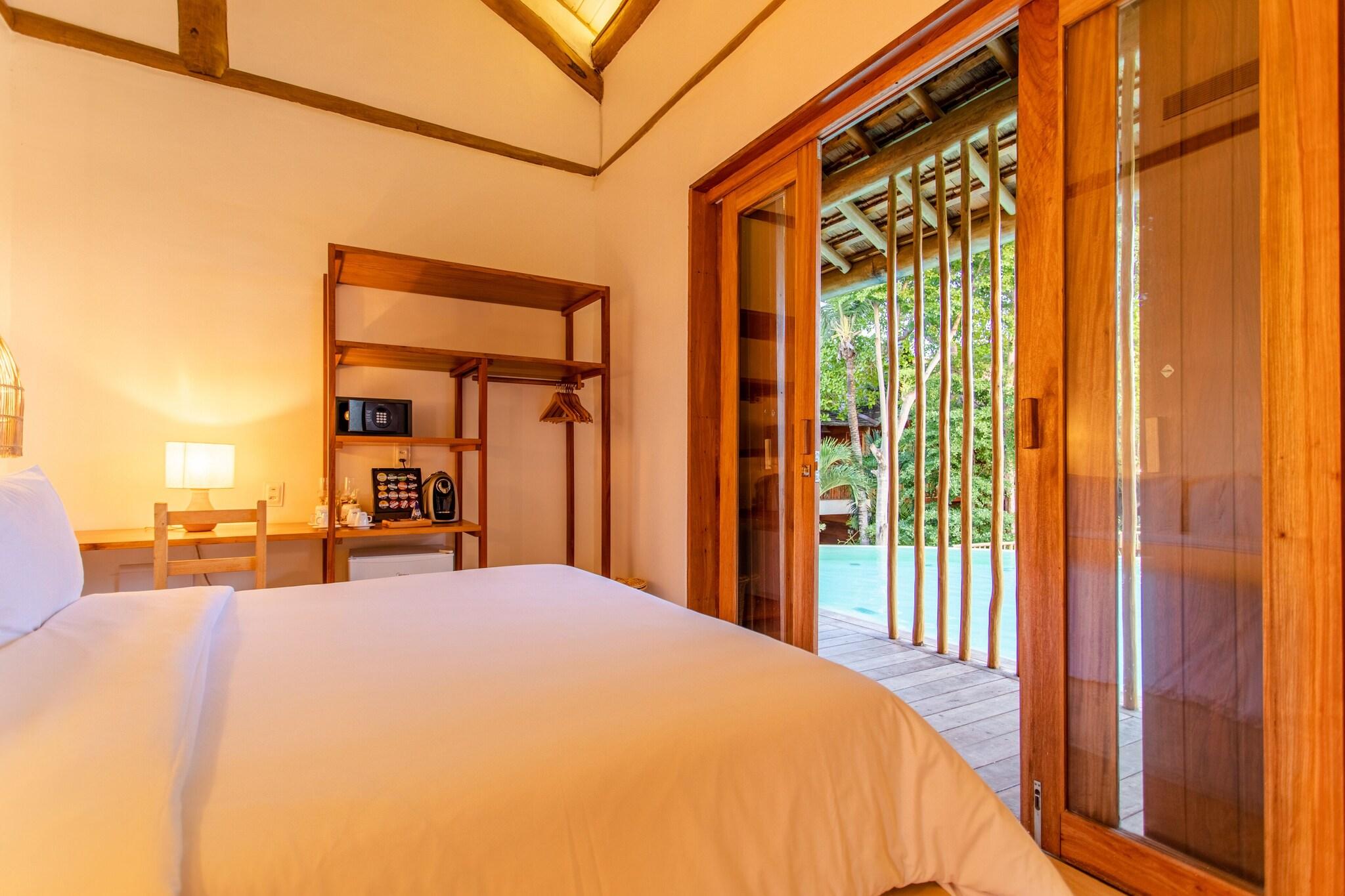 Double Deluxe Pool View