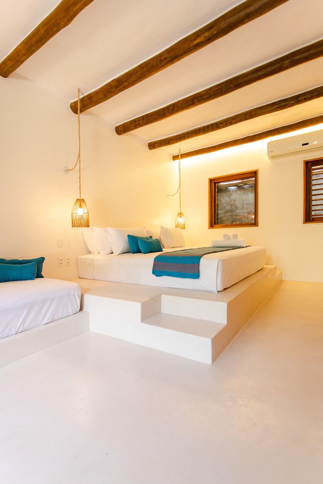 Double Garden View King Bed