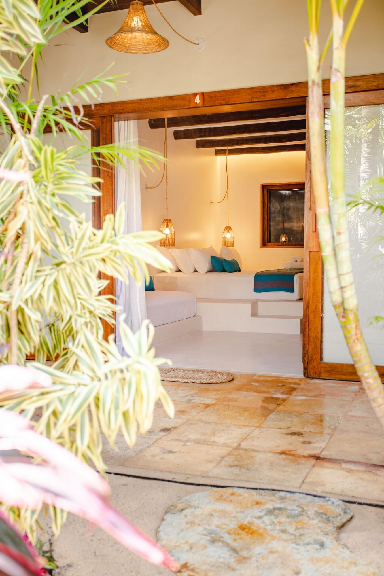 Double Garden View King Bed