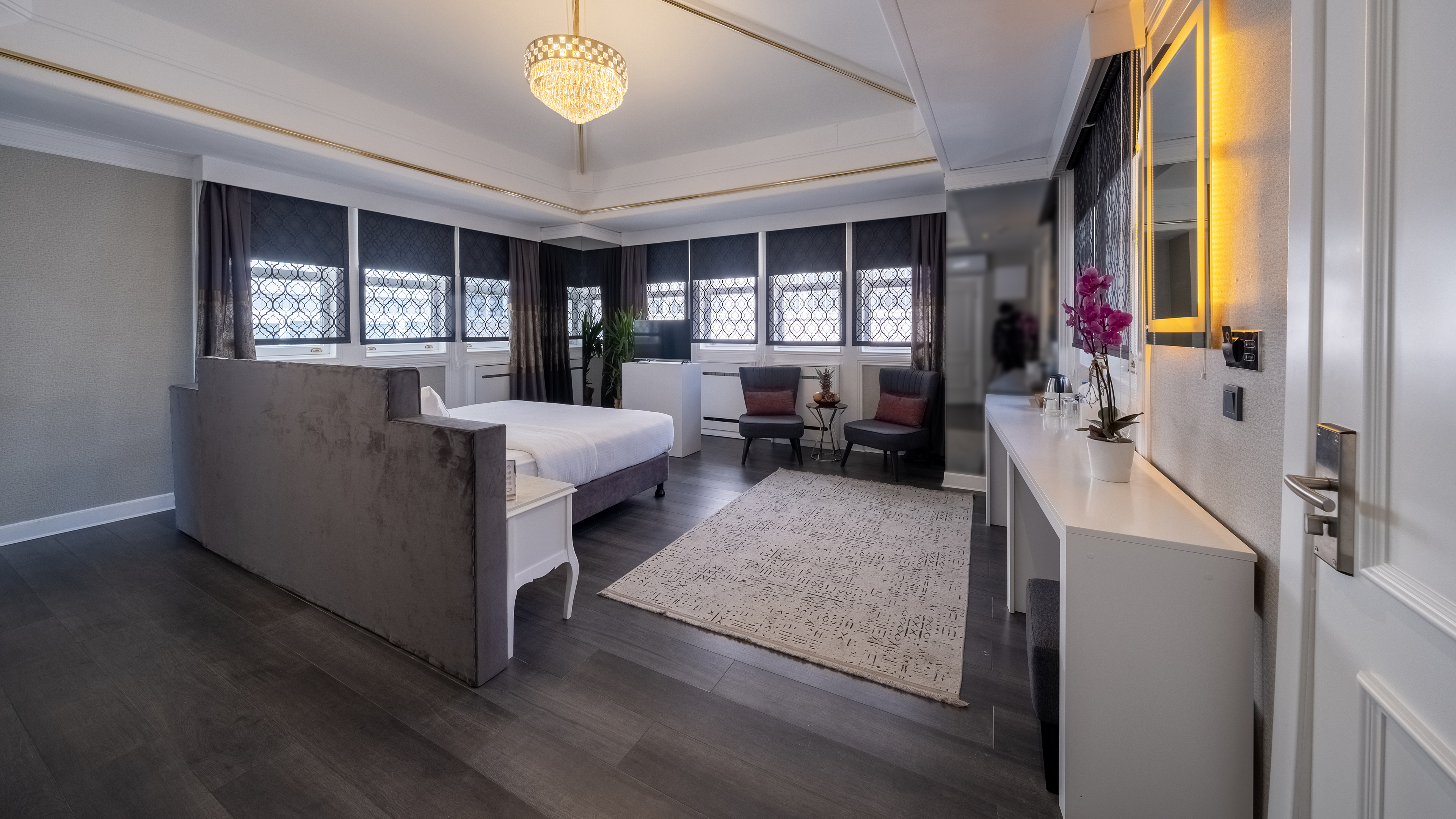 Family Room City View