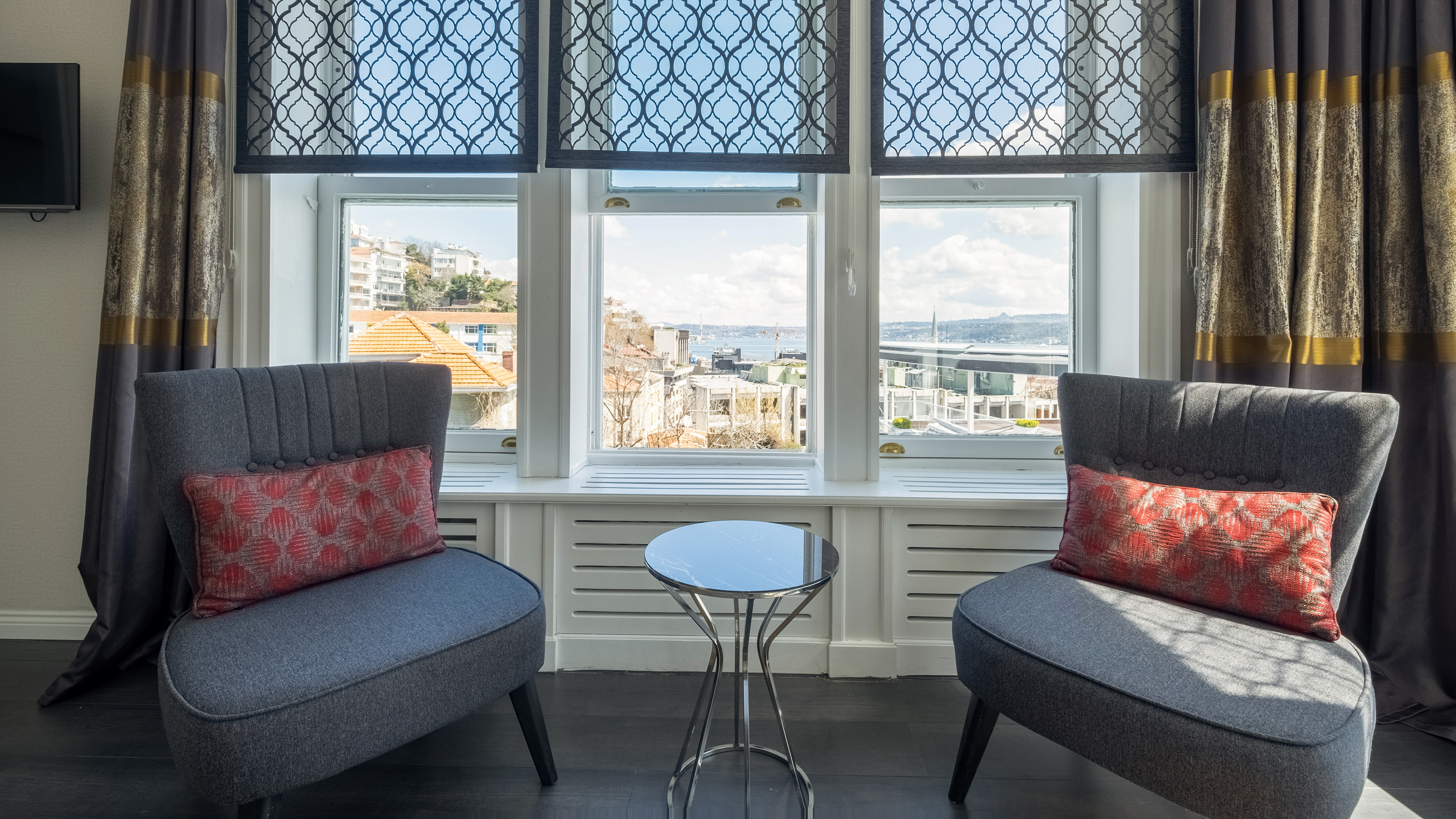 Family Room Connecting Room