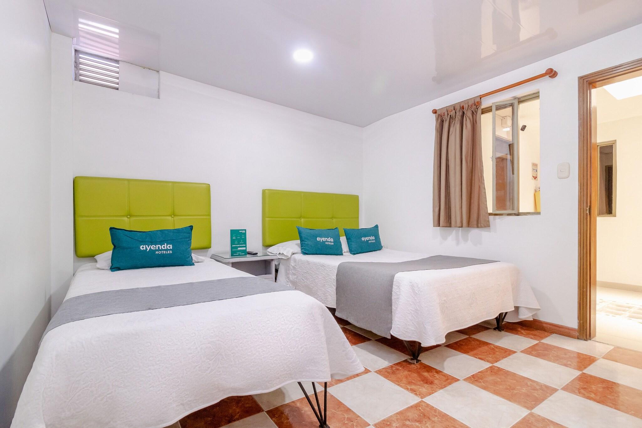 Triple Superior Queen Bed