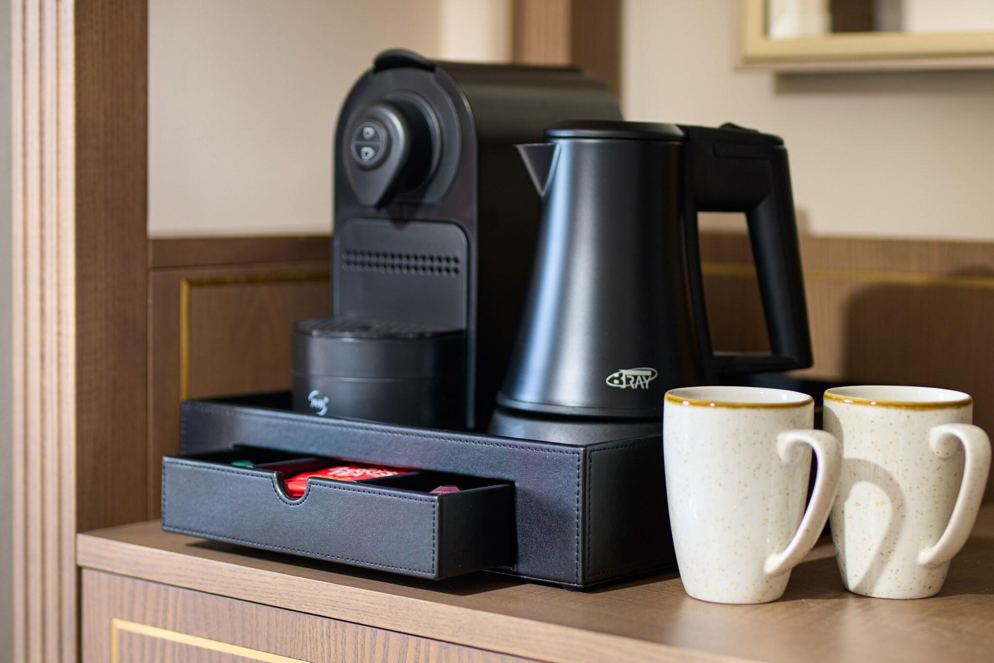 Twin Deluxe Two Beds