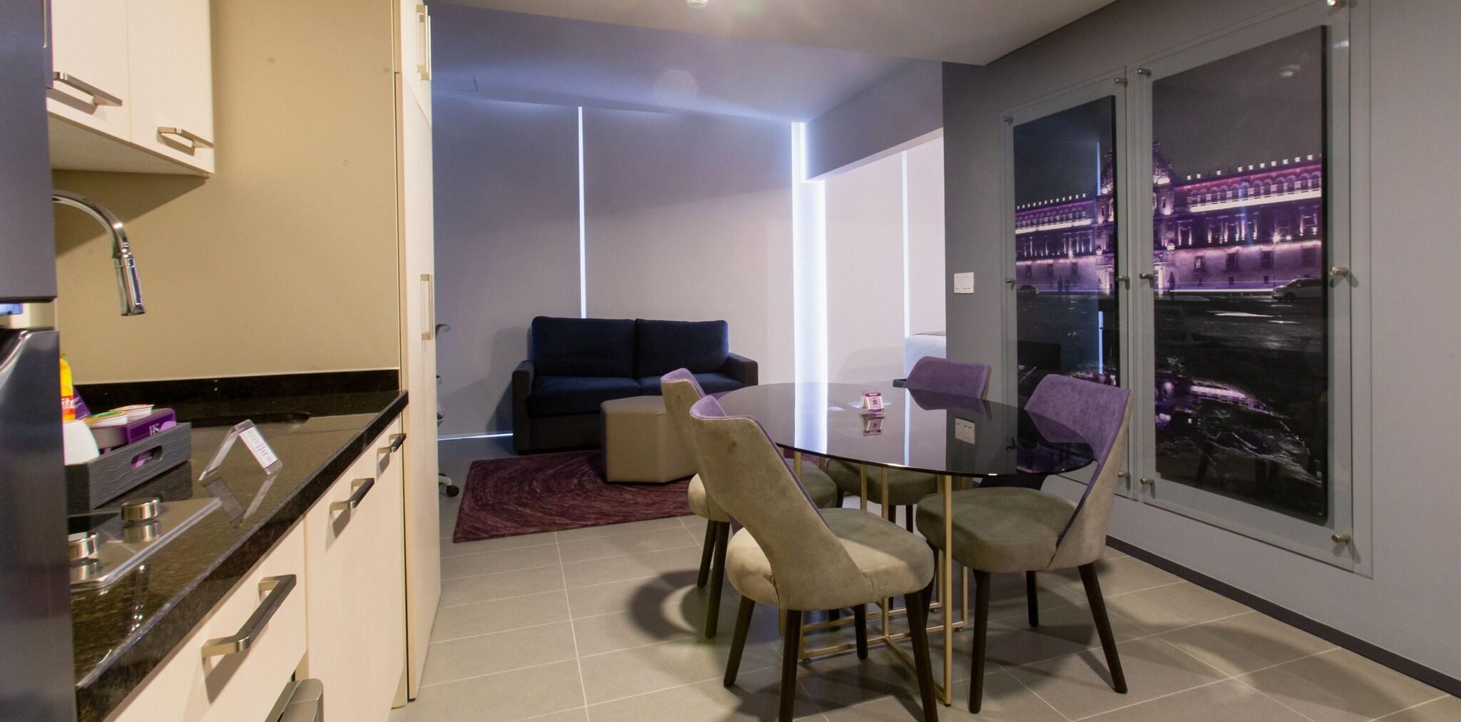 Double Queen Size Bed