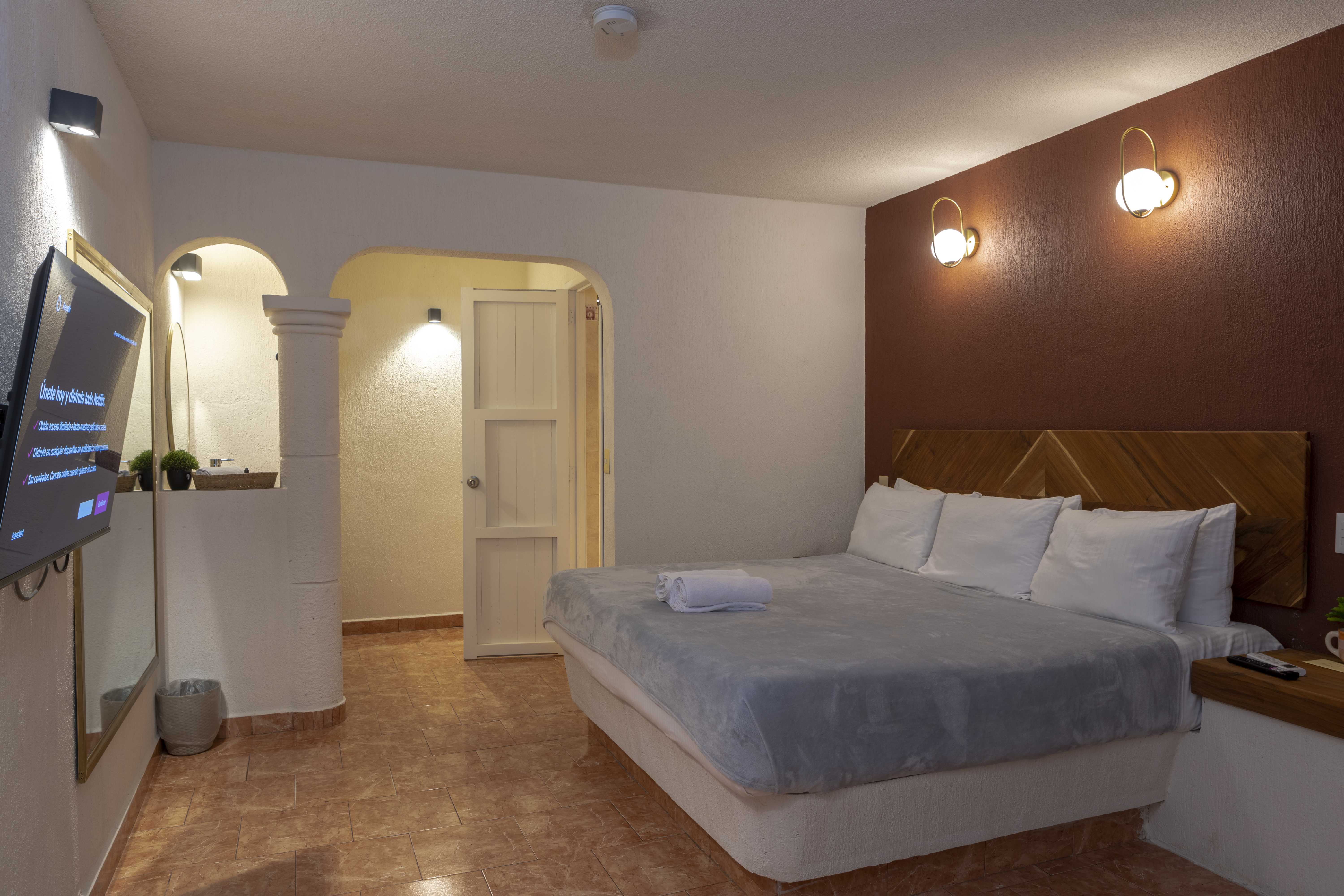 Double Superior King Bed