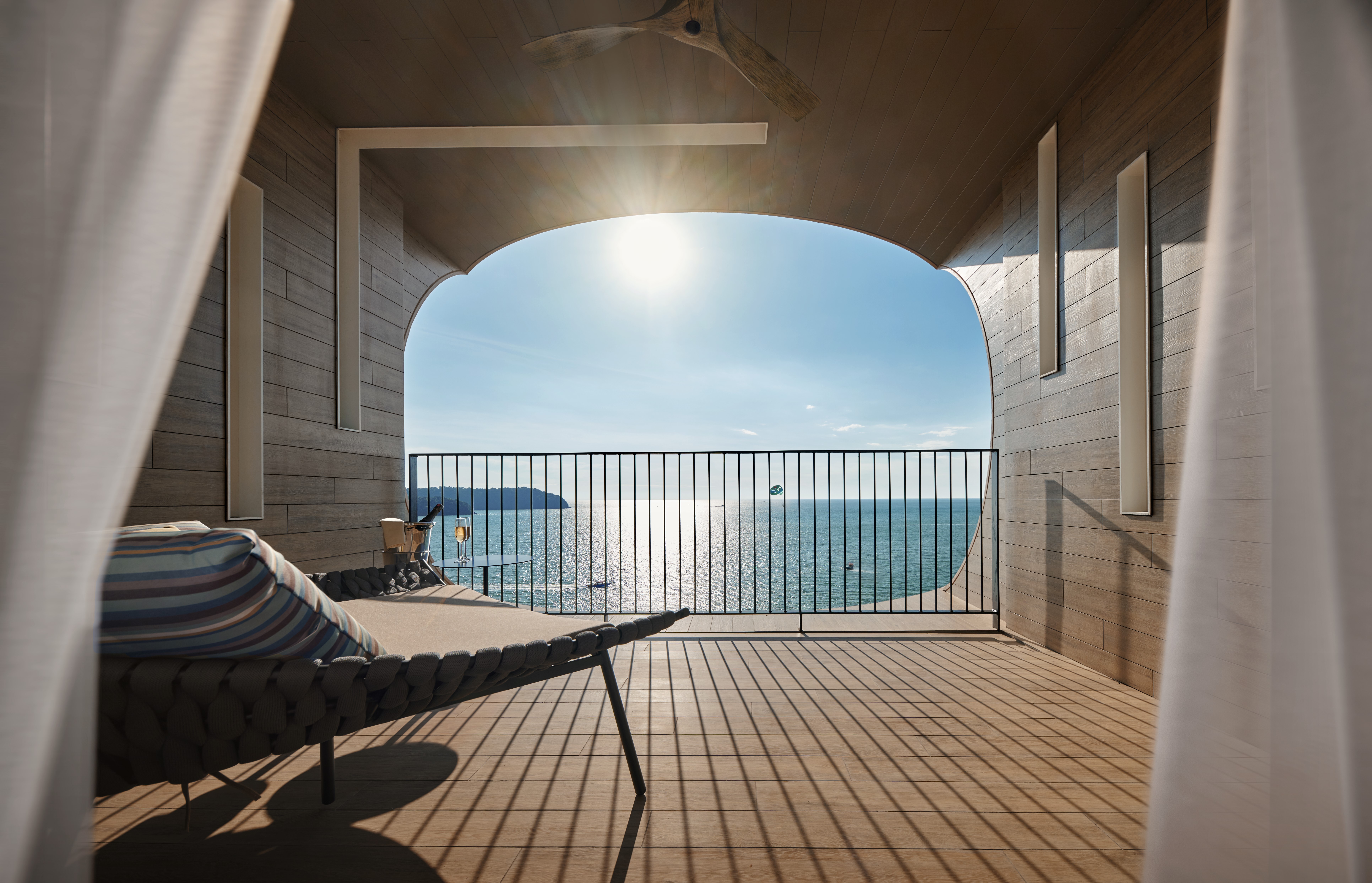 Suite Deluxe Ocean View