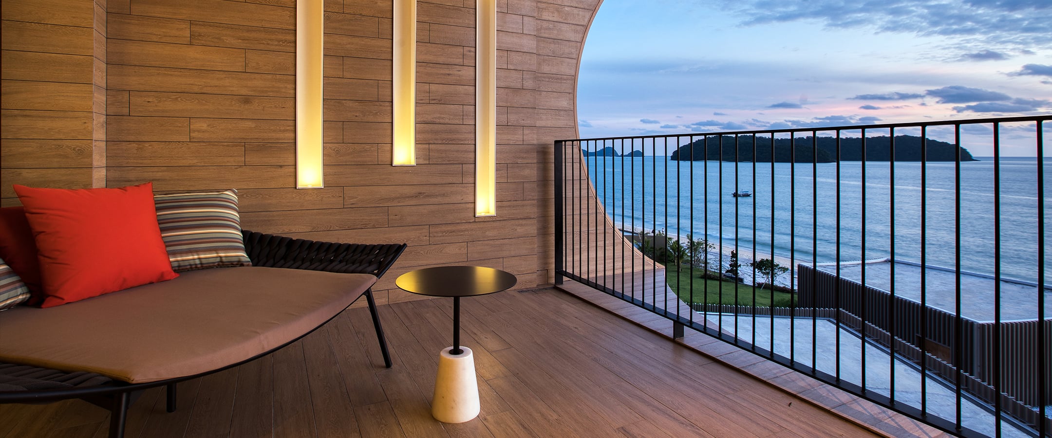 Room Deluxe Queen Bed