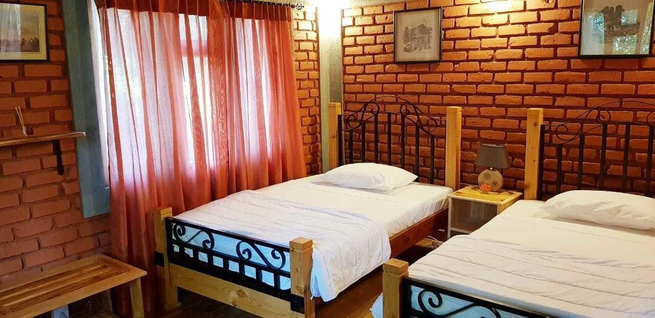 Double Smoking with Views