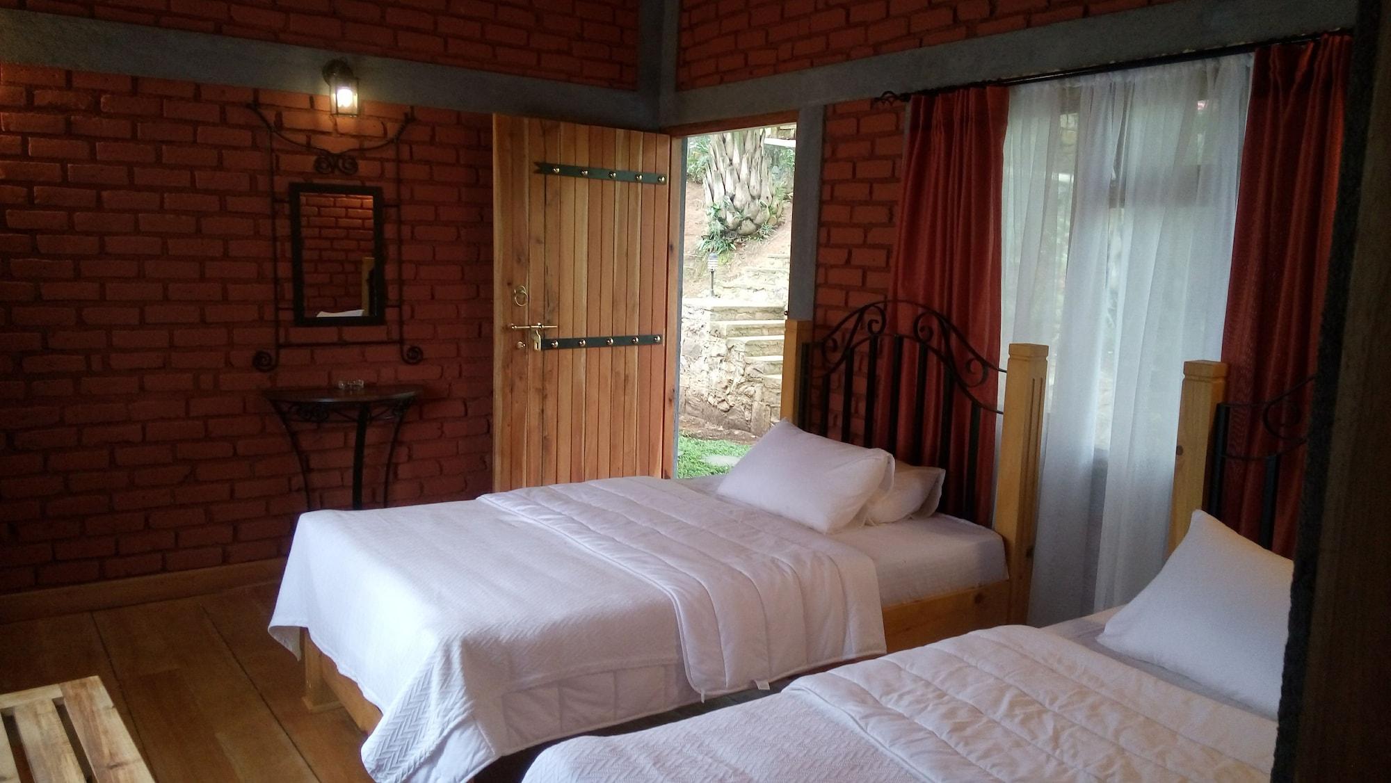 Double Smoking with Views