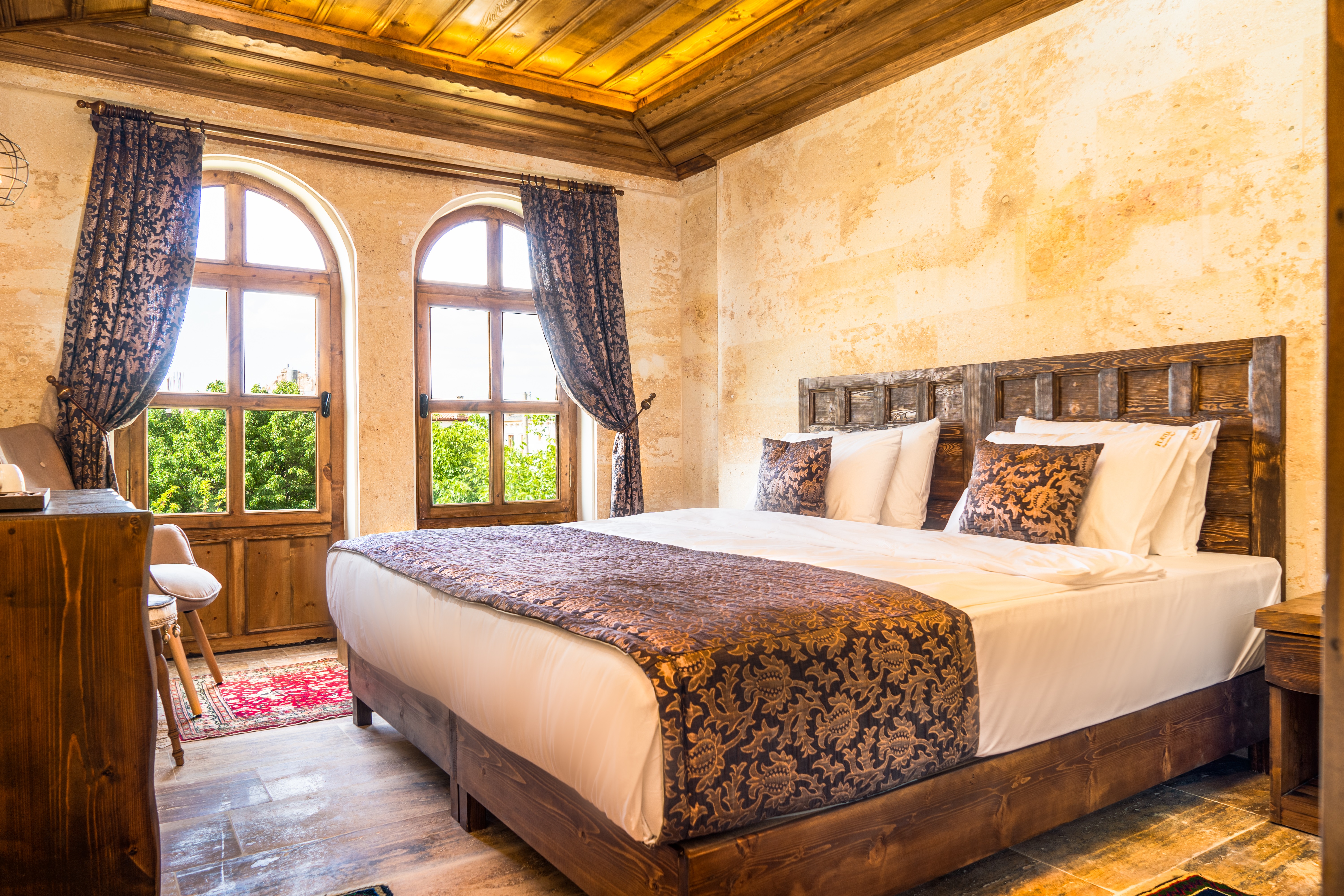 Double or Twin Superior King Bed