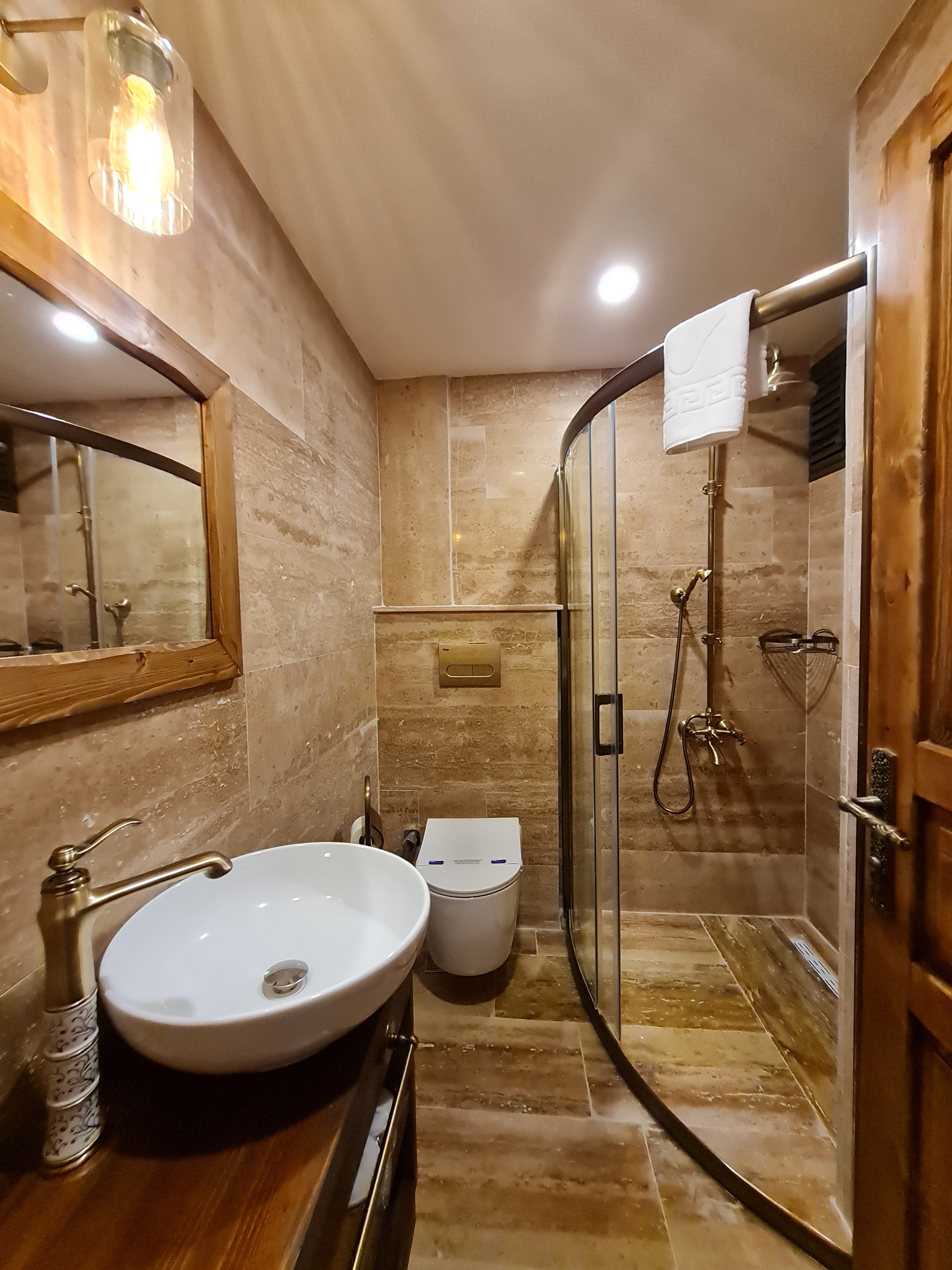 Double or Twin Deluxe with Balcony