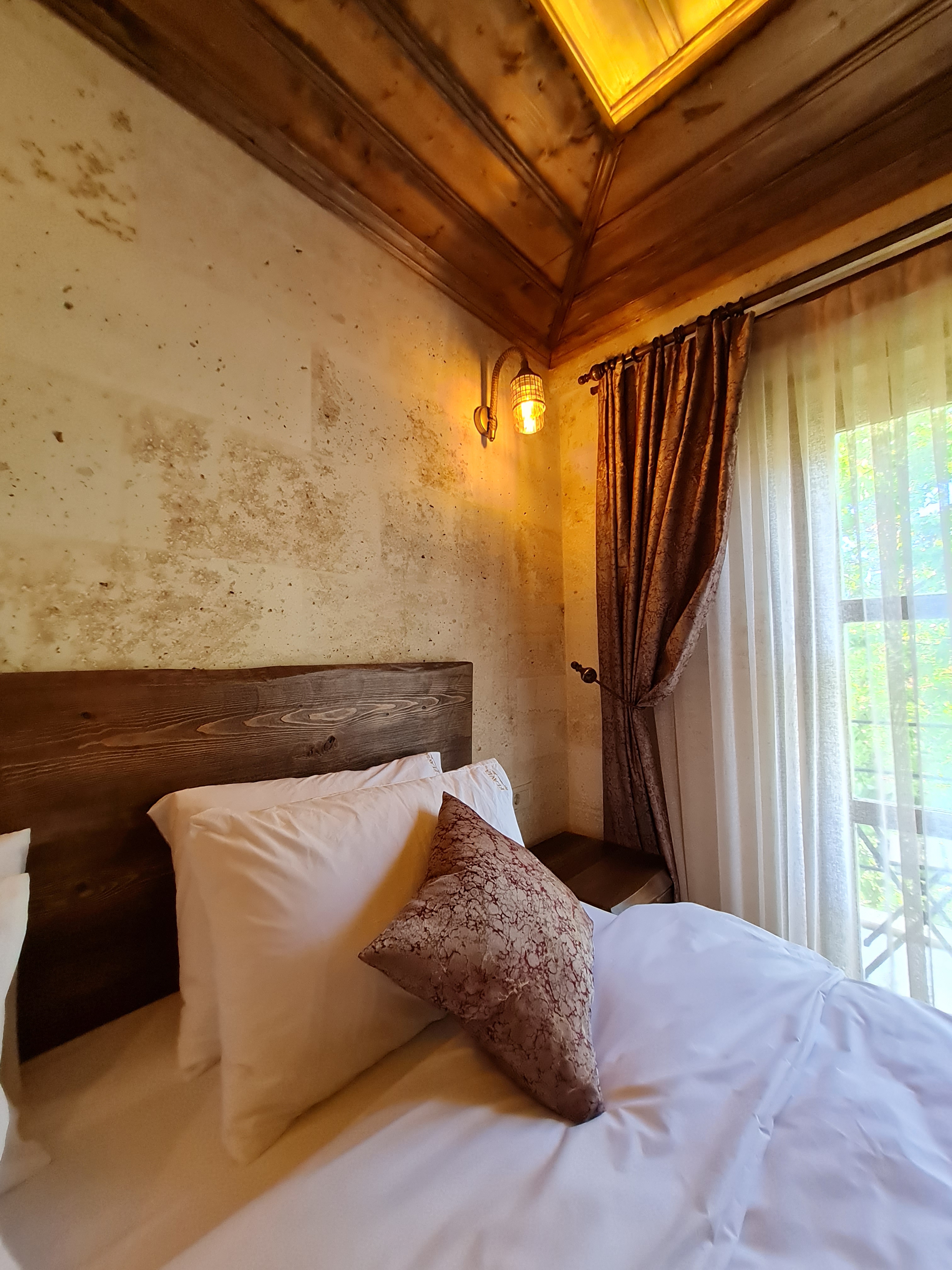 Double or Twin Deluxe with Balcony