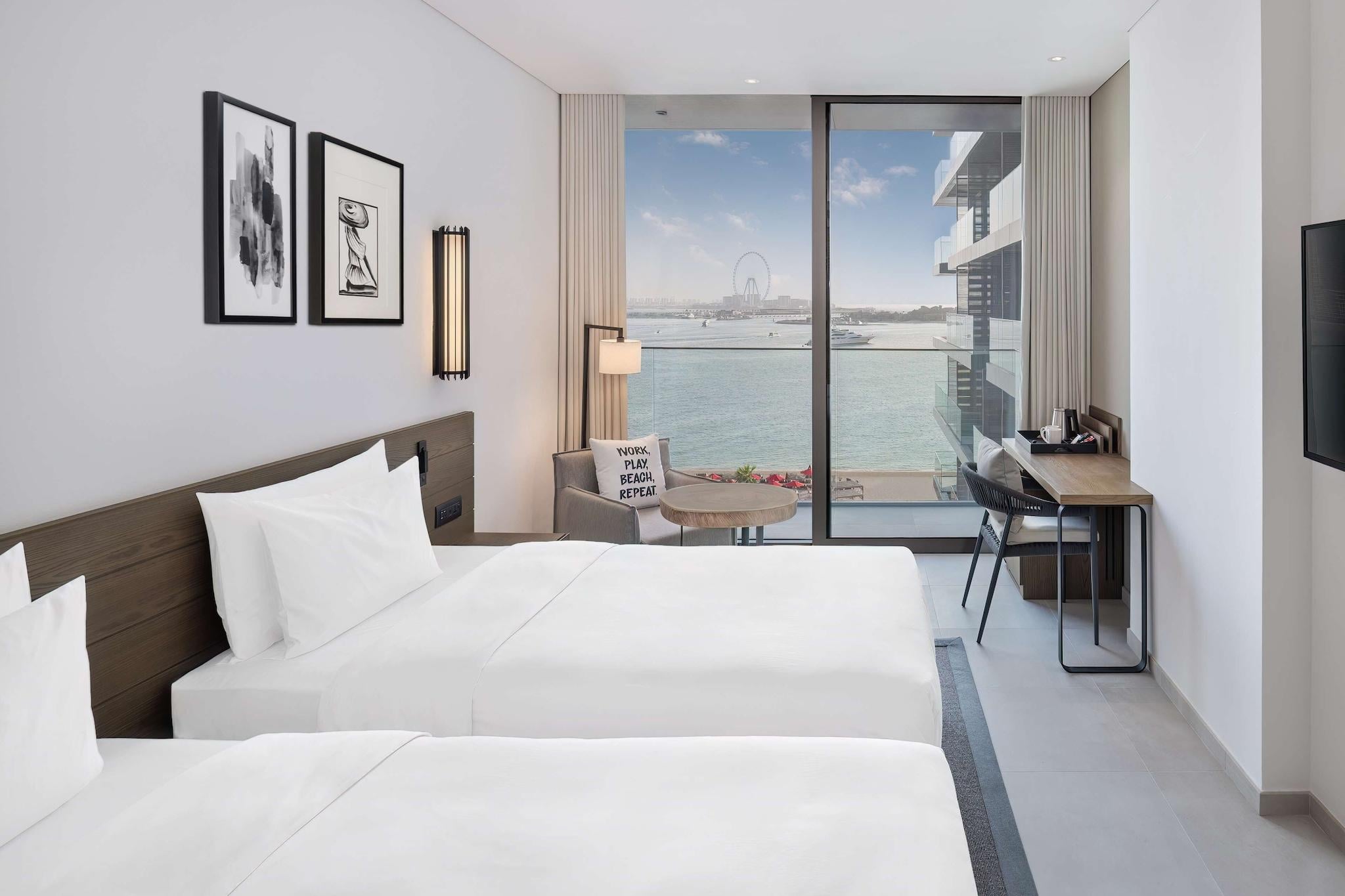 Twin Premium Sea View