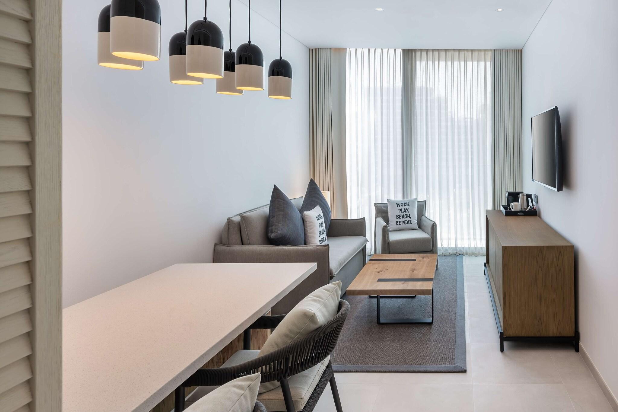 Suite King Bed One Bedroom 