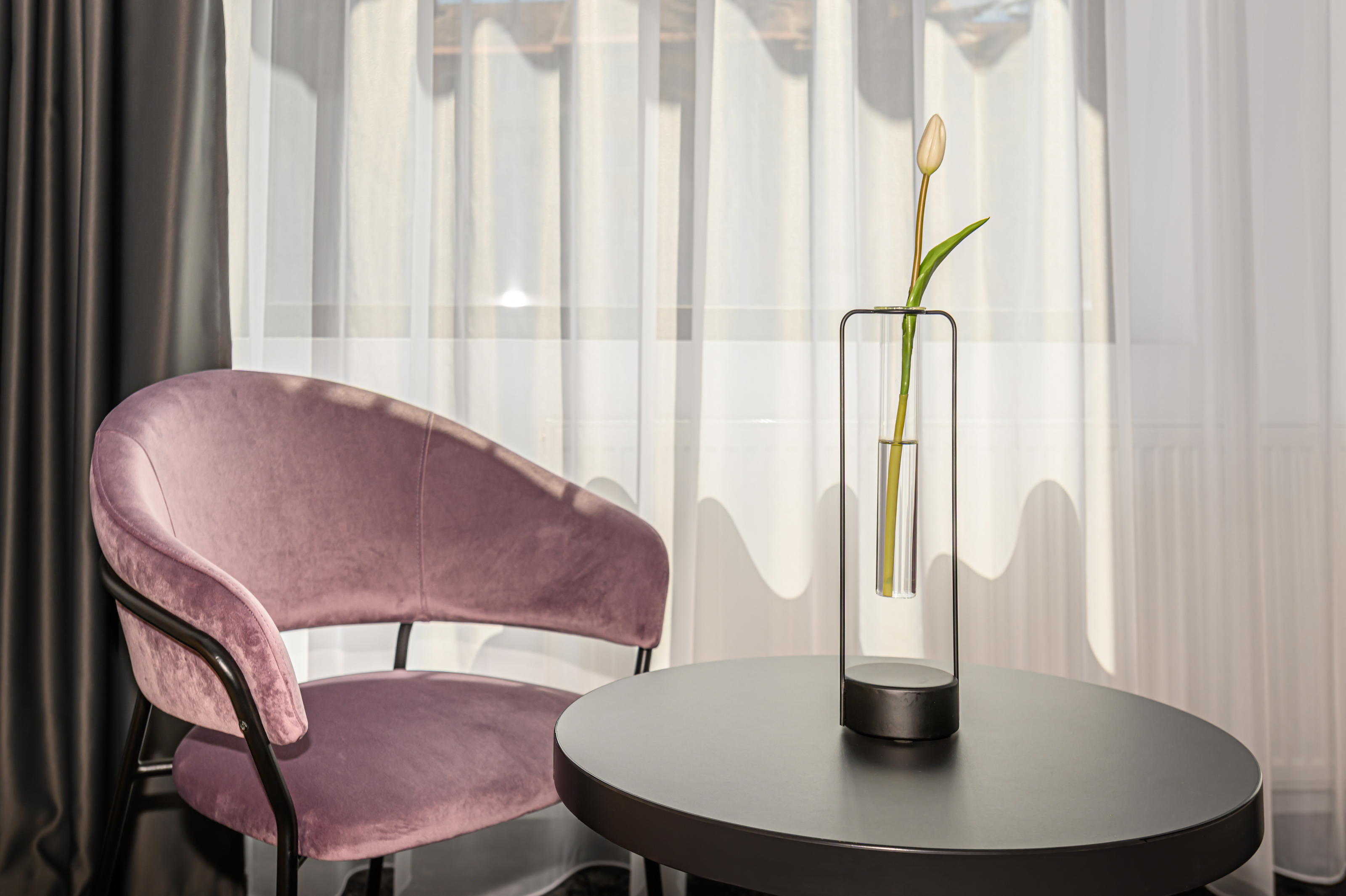 Family Room Executive