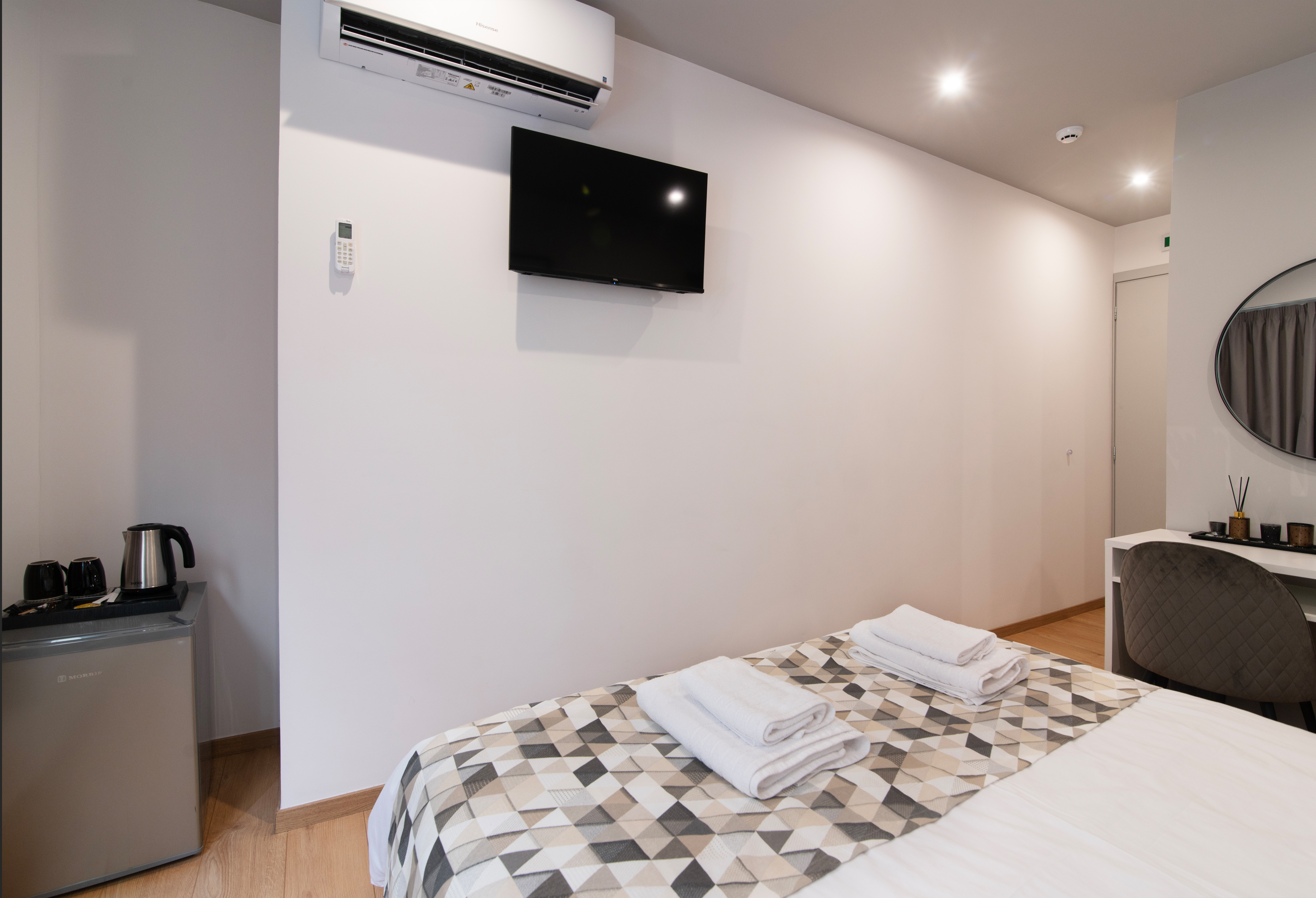 Double or Twin Capacity 2