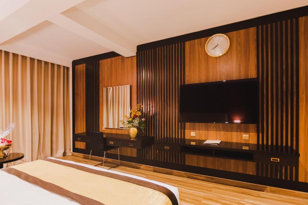 Room Two Double Beds