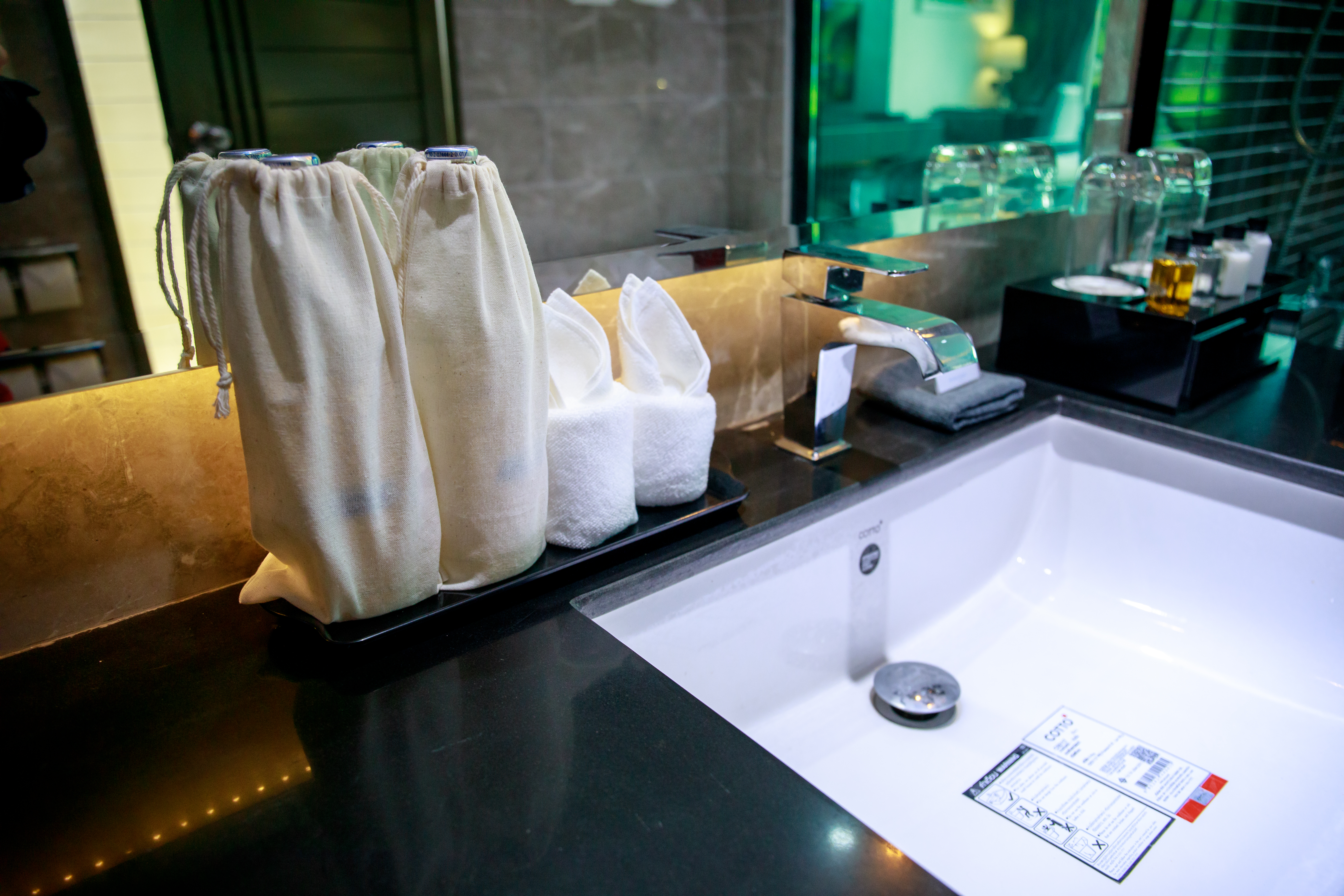 Double Pool View King Bed