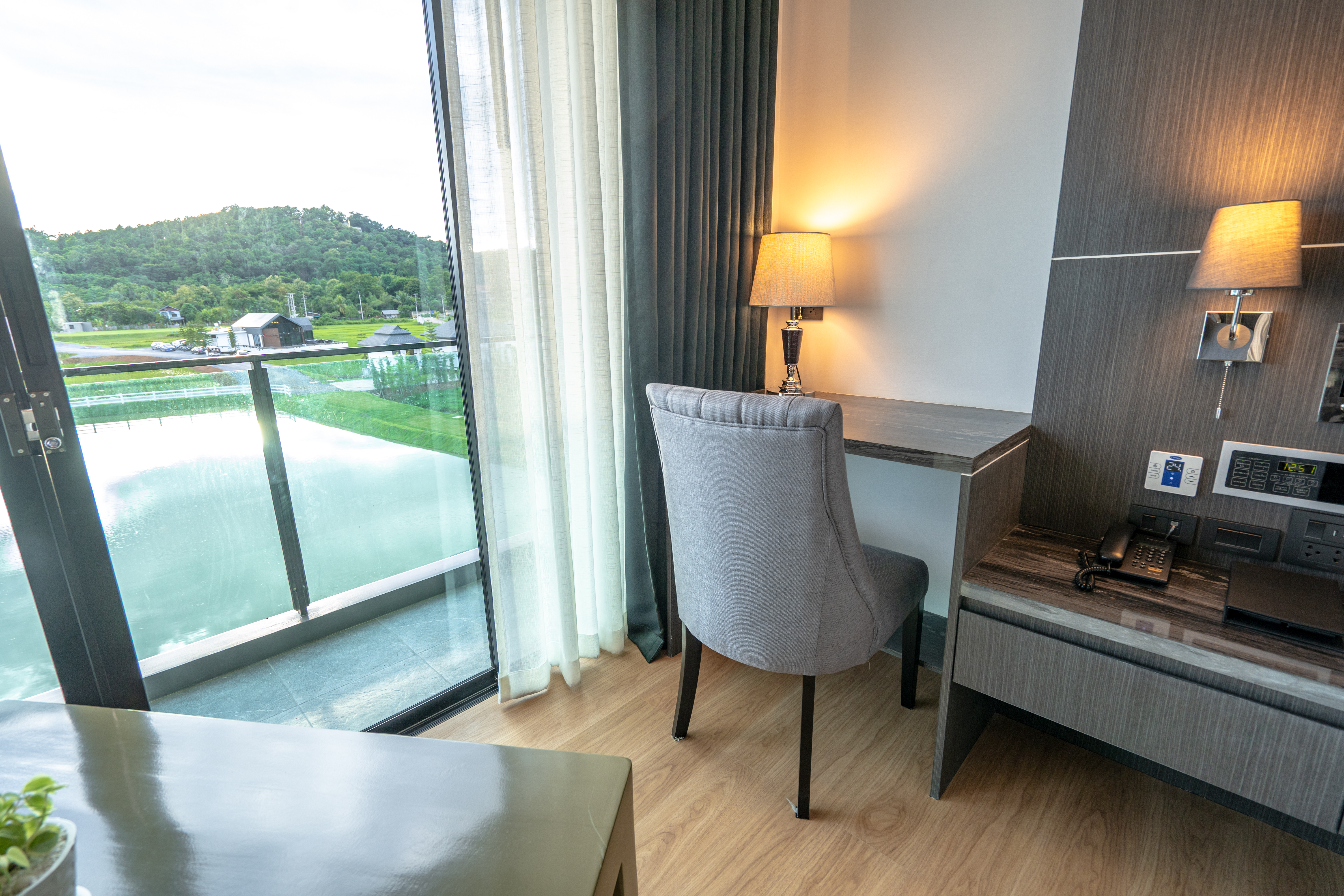 Double Deluxe Mountain View