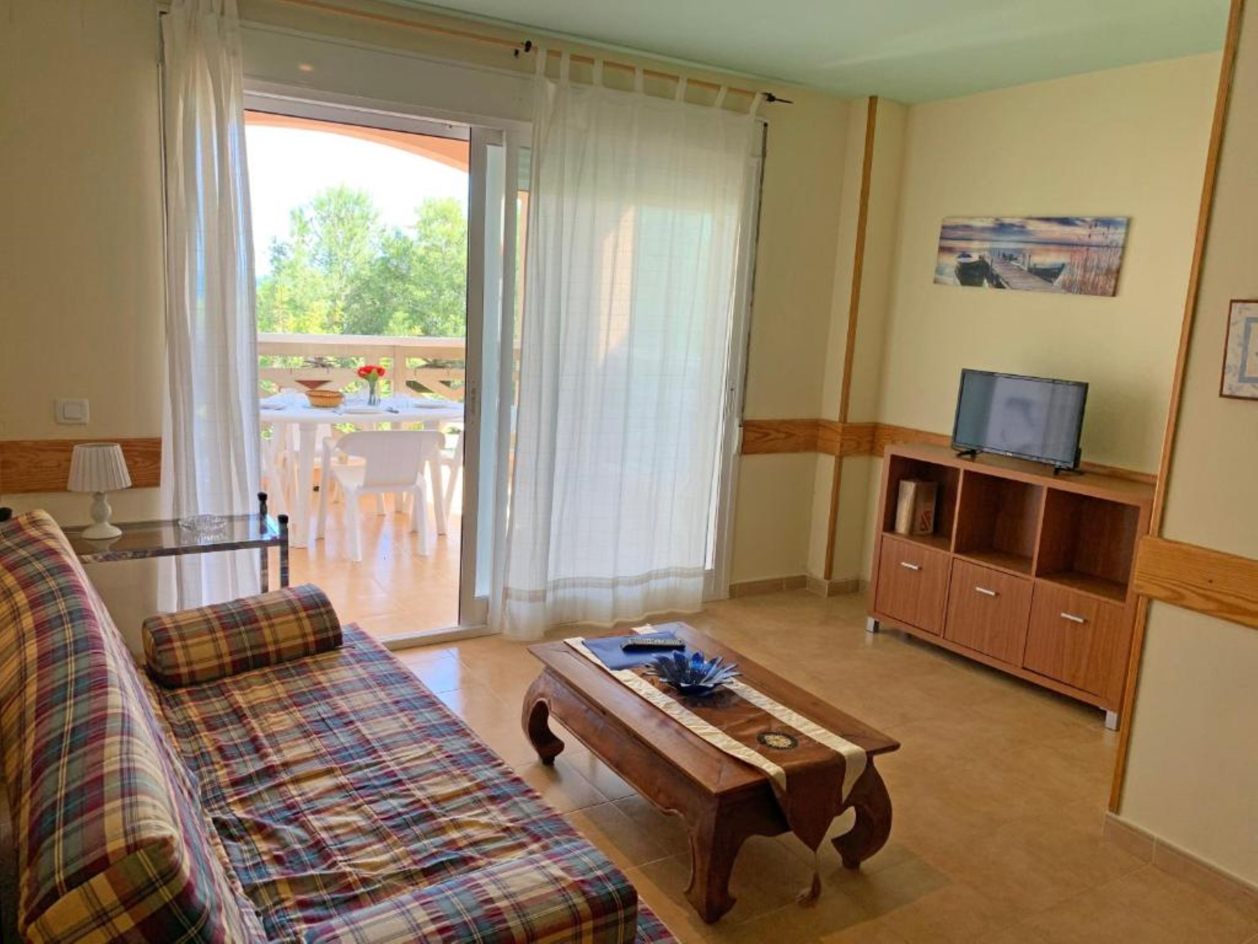 Apartment Capacity 6 Two Bedrooms