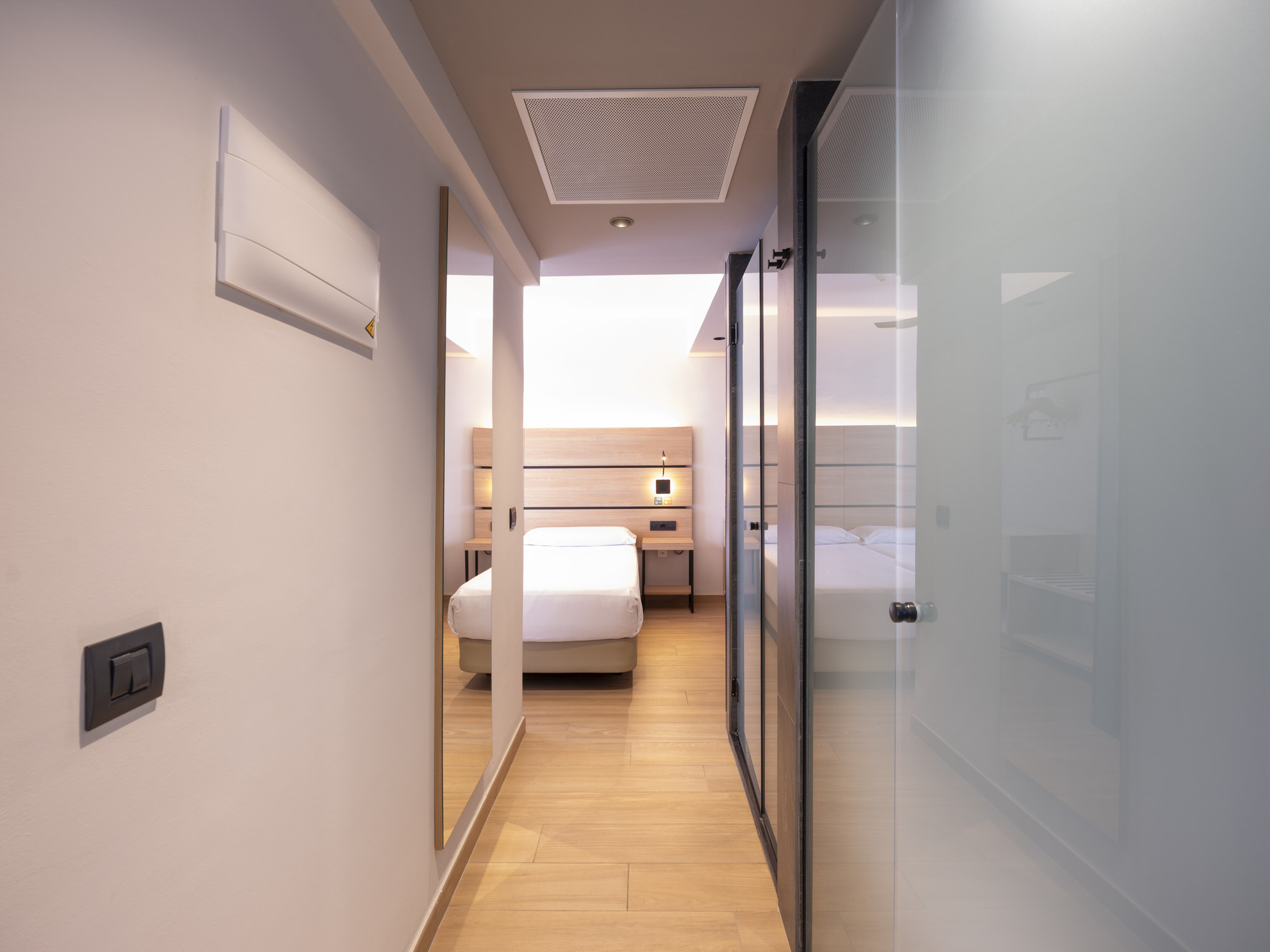 Double or Twin Standard