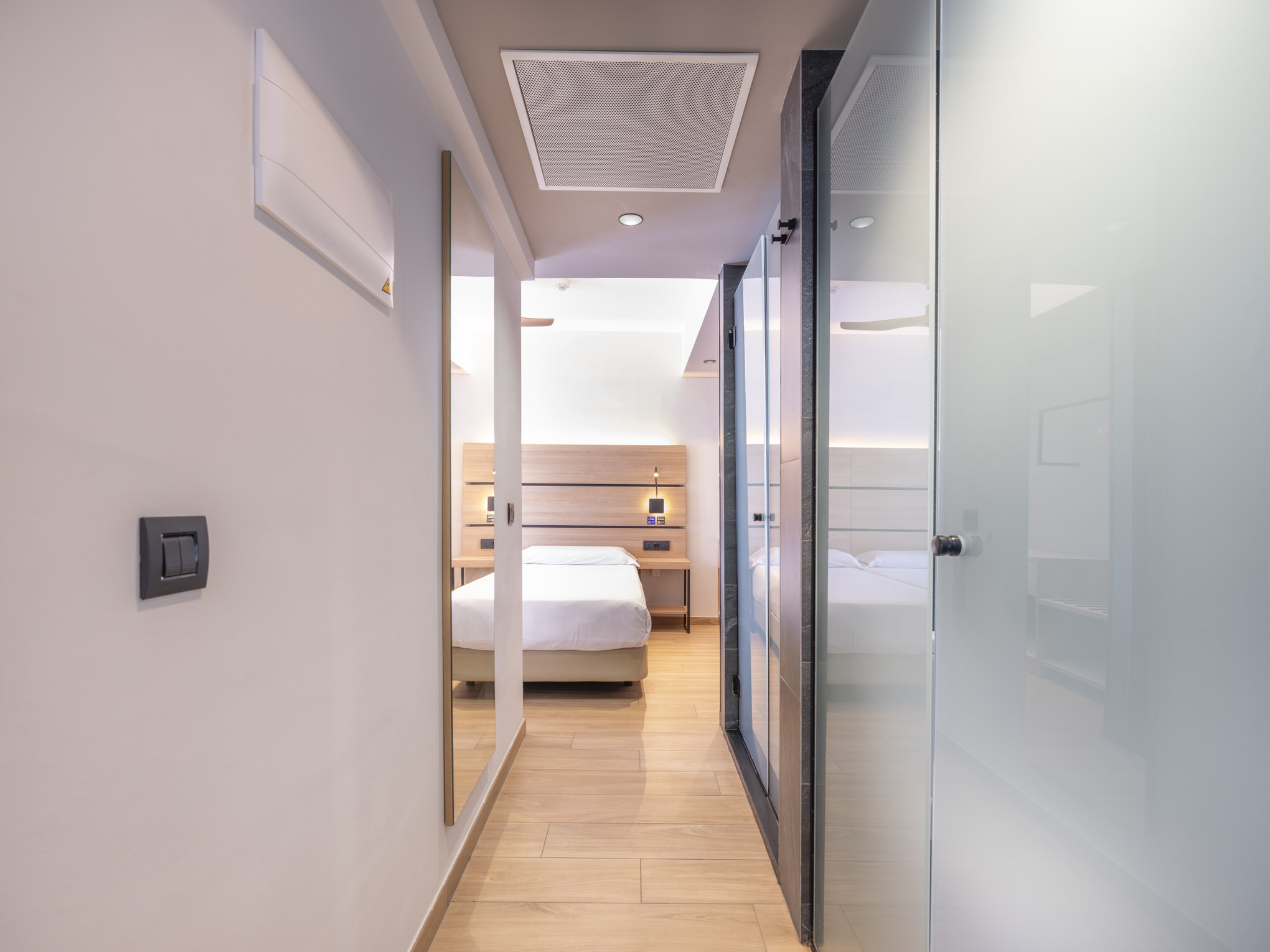 Double or Twin Standard